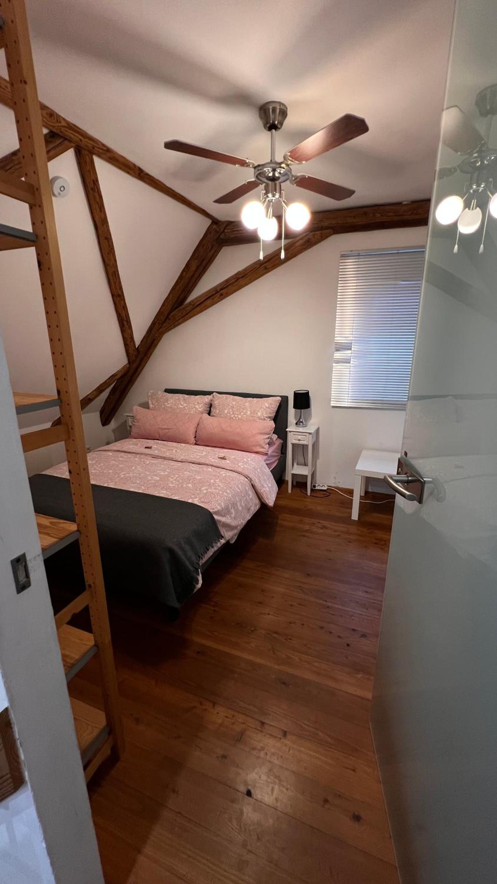 Apartment - Photo 24