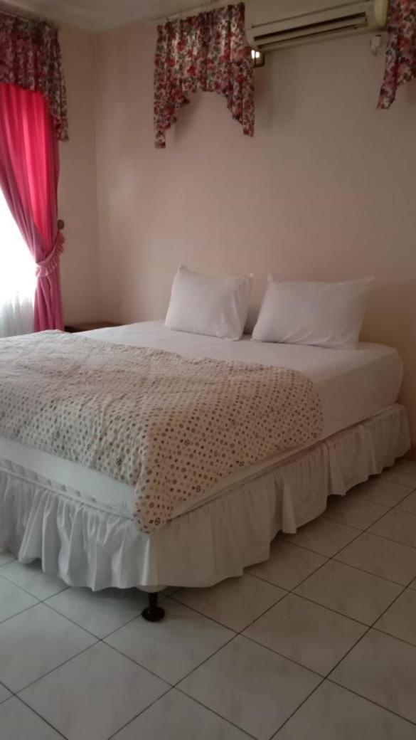 One-Bedroom Villa photo 2