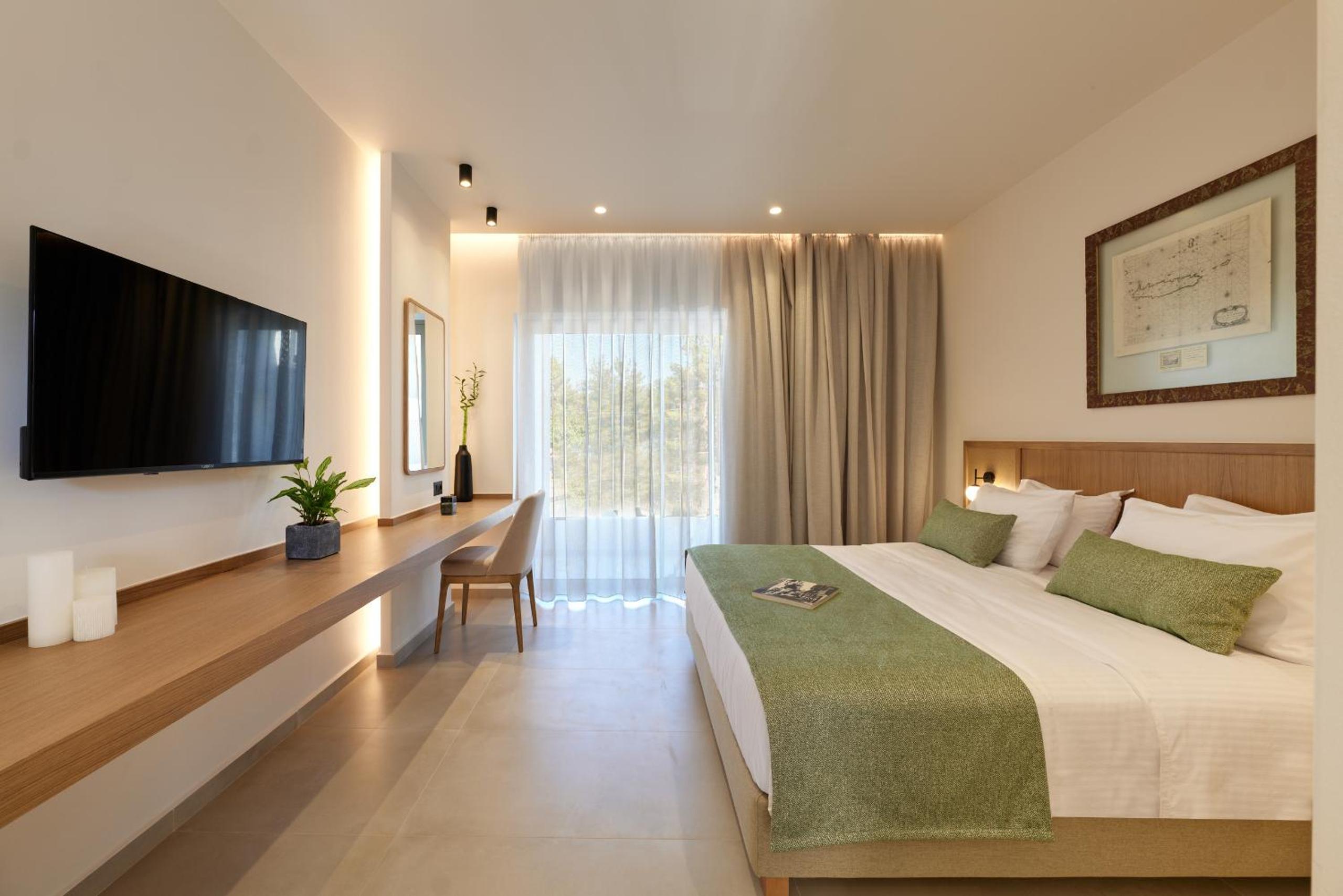 Standard Double Room - Photo 8
