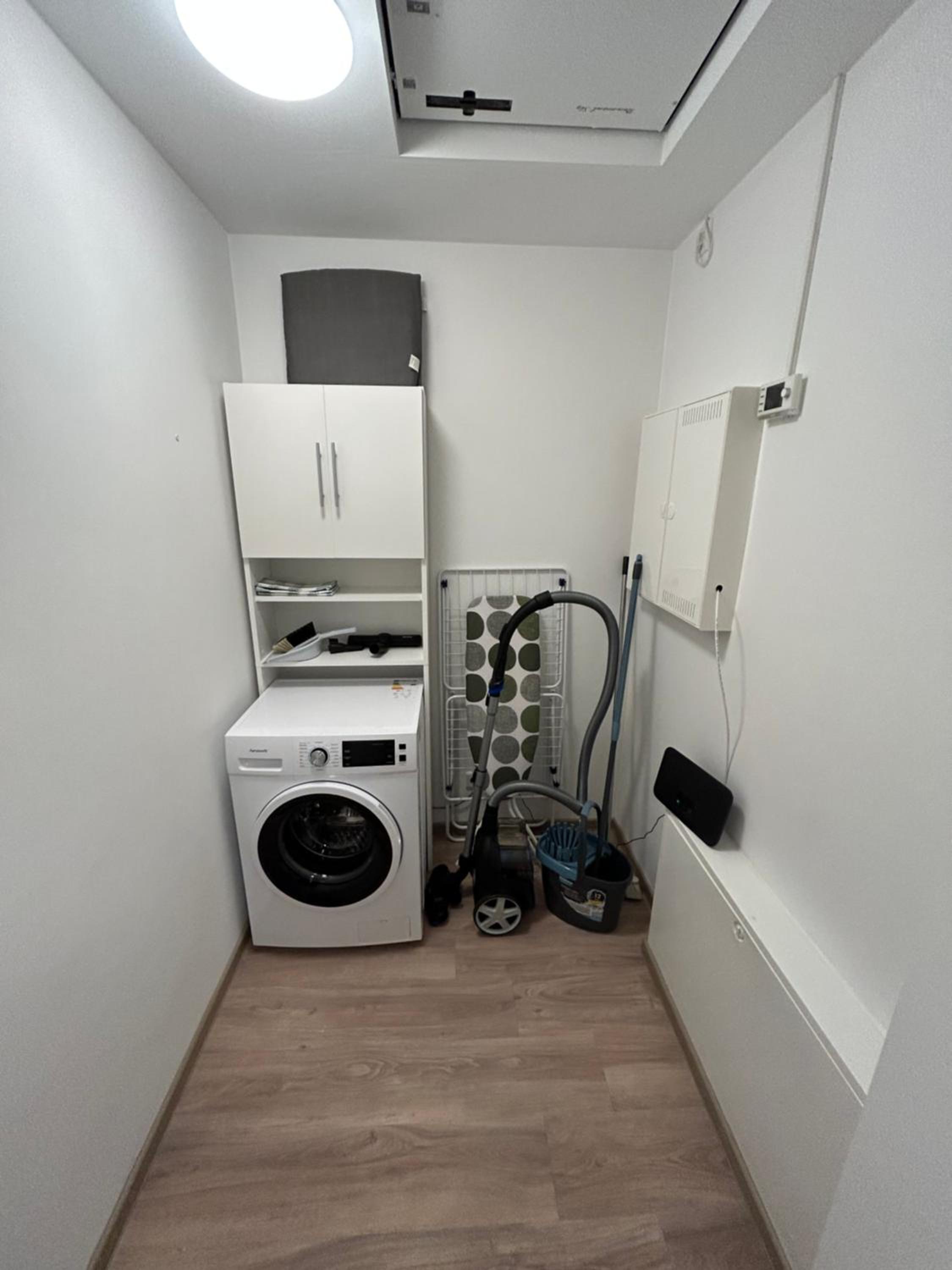 One-Bedroom Apartment with Balcony photo 2