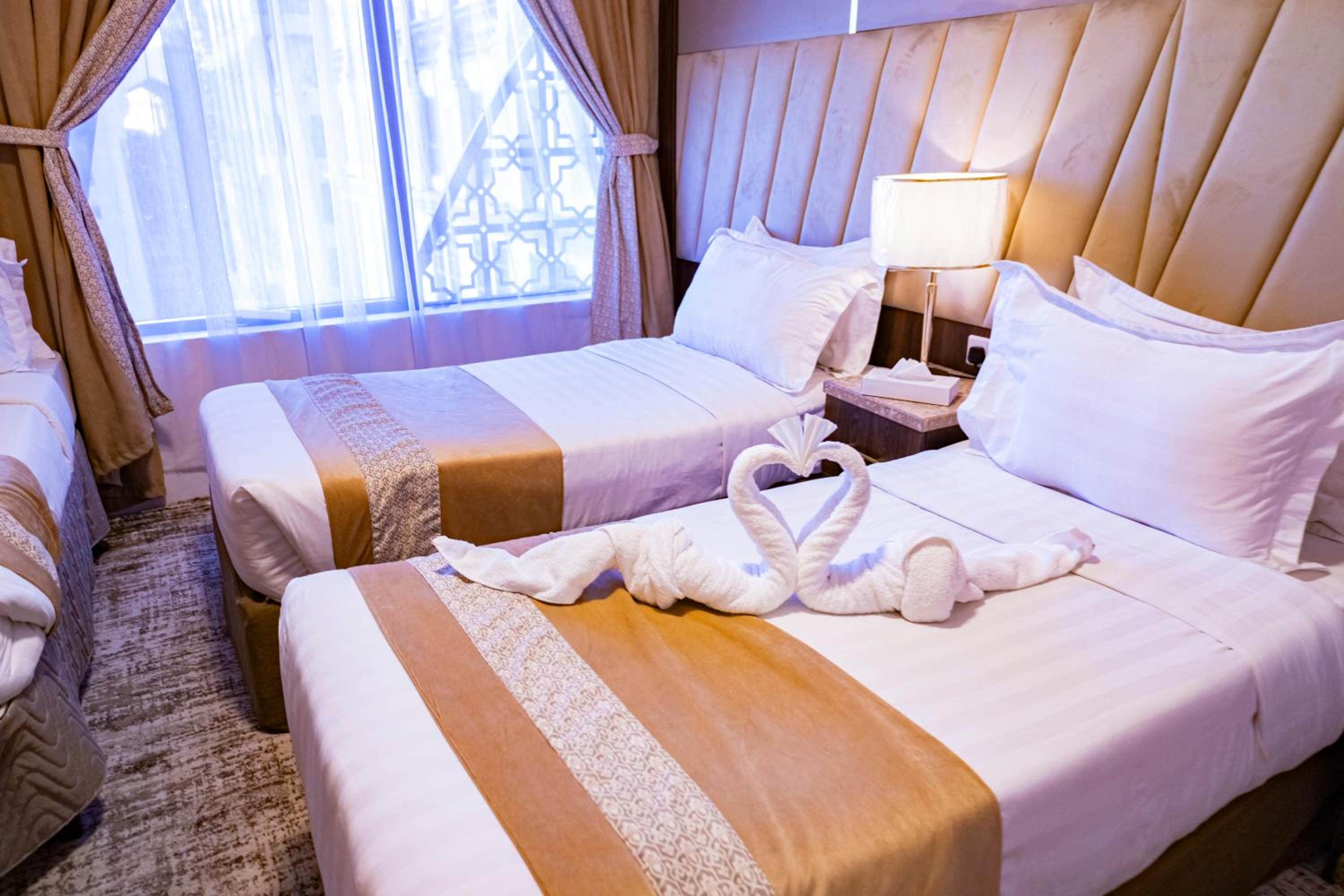 Standard Quadruple Room - Photo 19