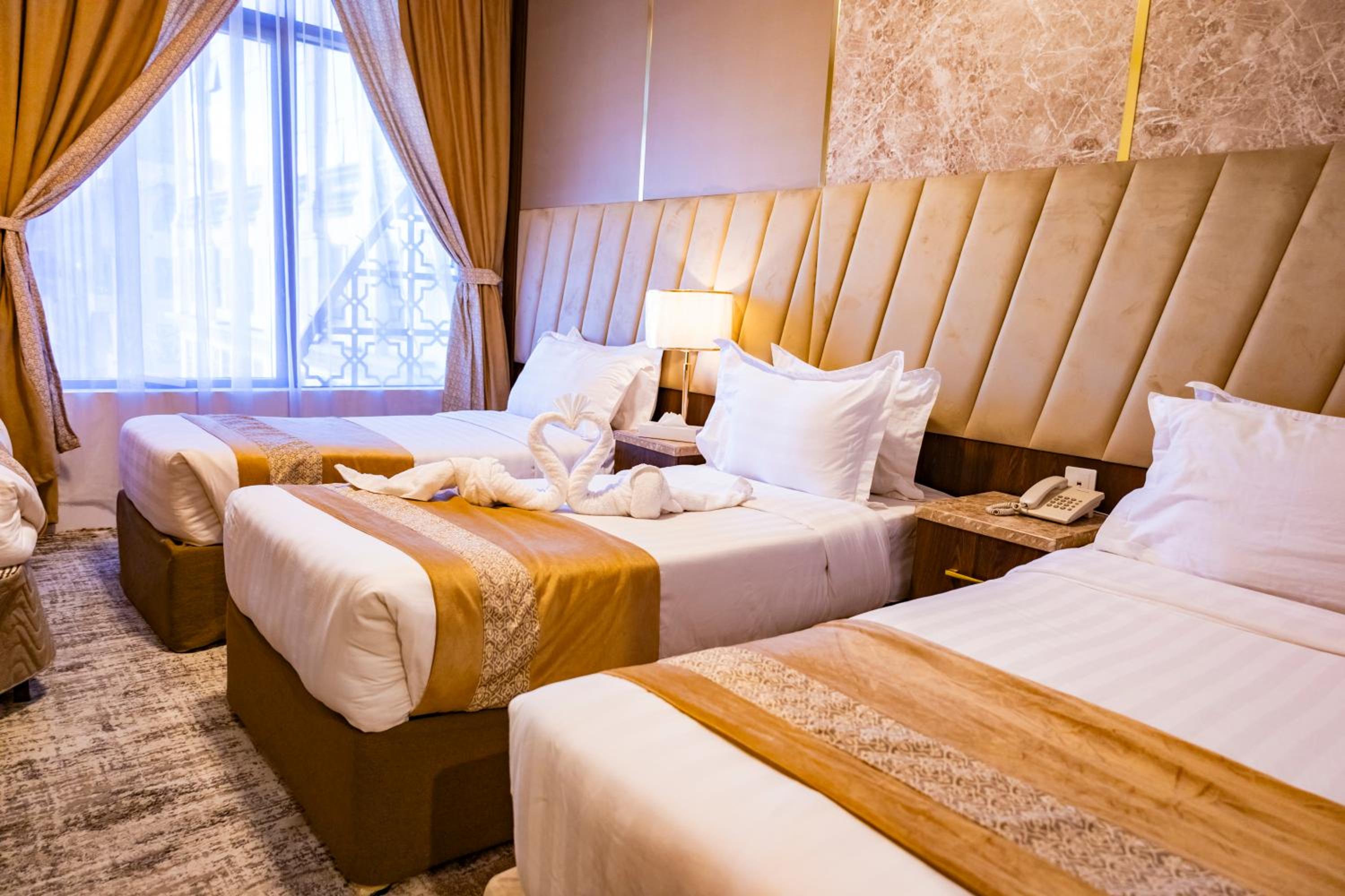 Standard Quadruple Room - Photo 2