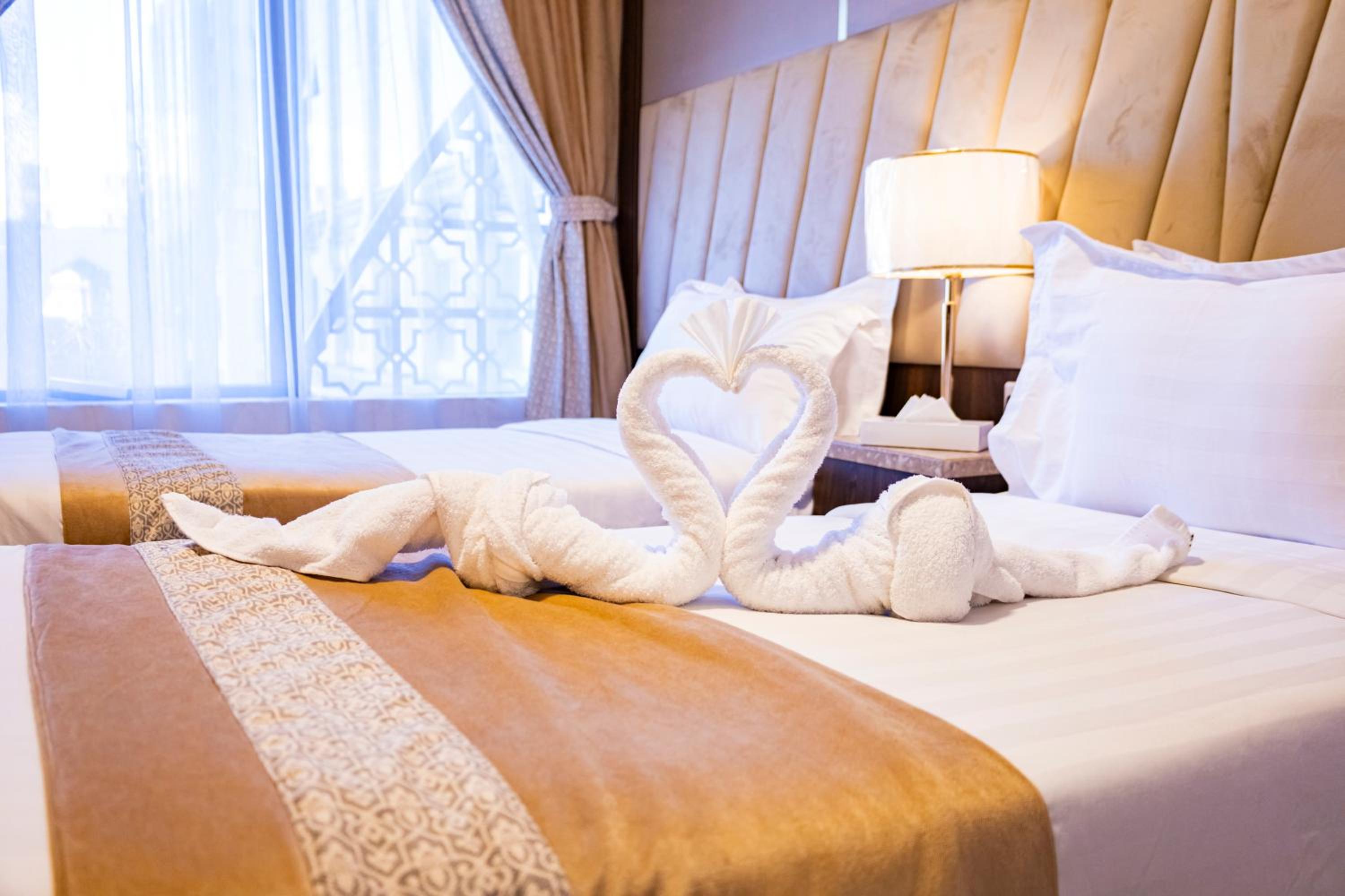 Standard Twin Room - Photo 14