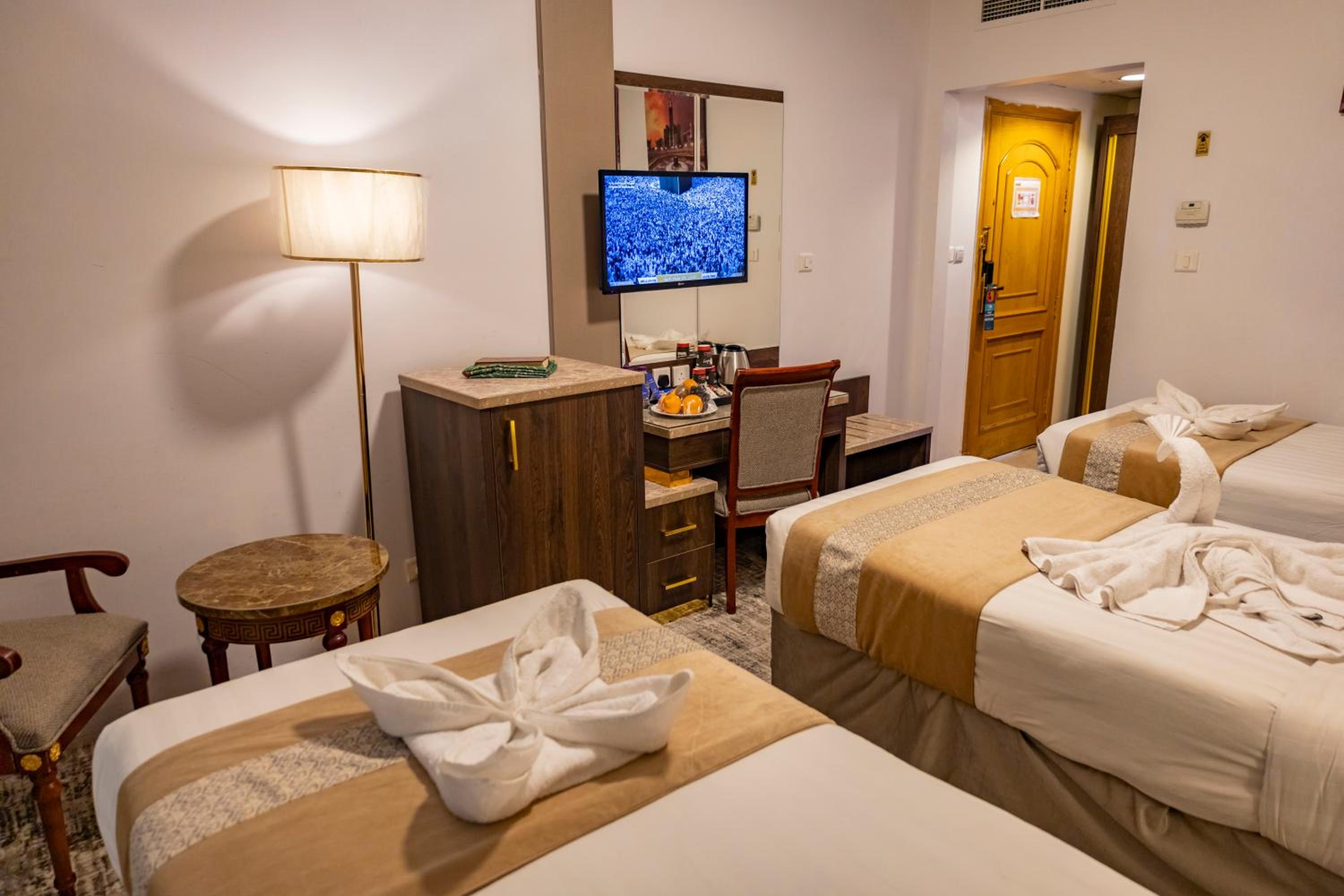 Standard Triple Room - Photo 21