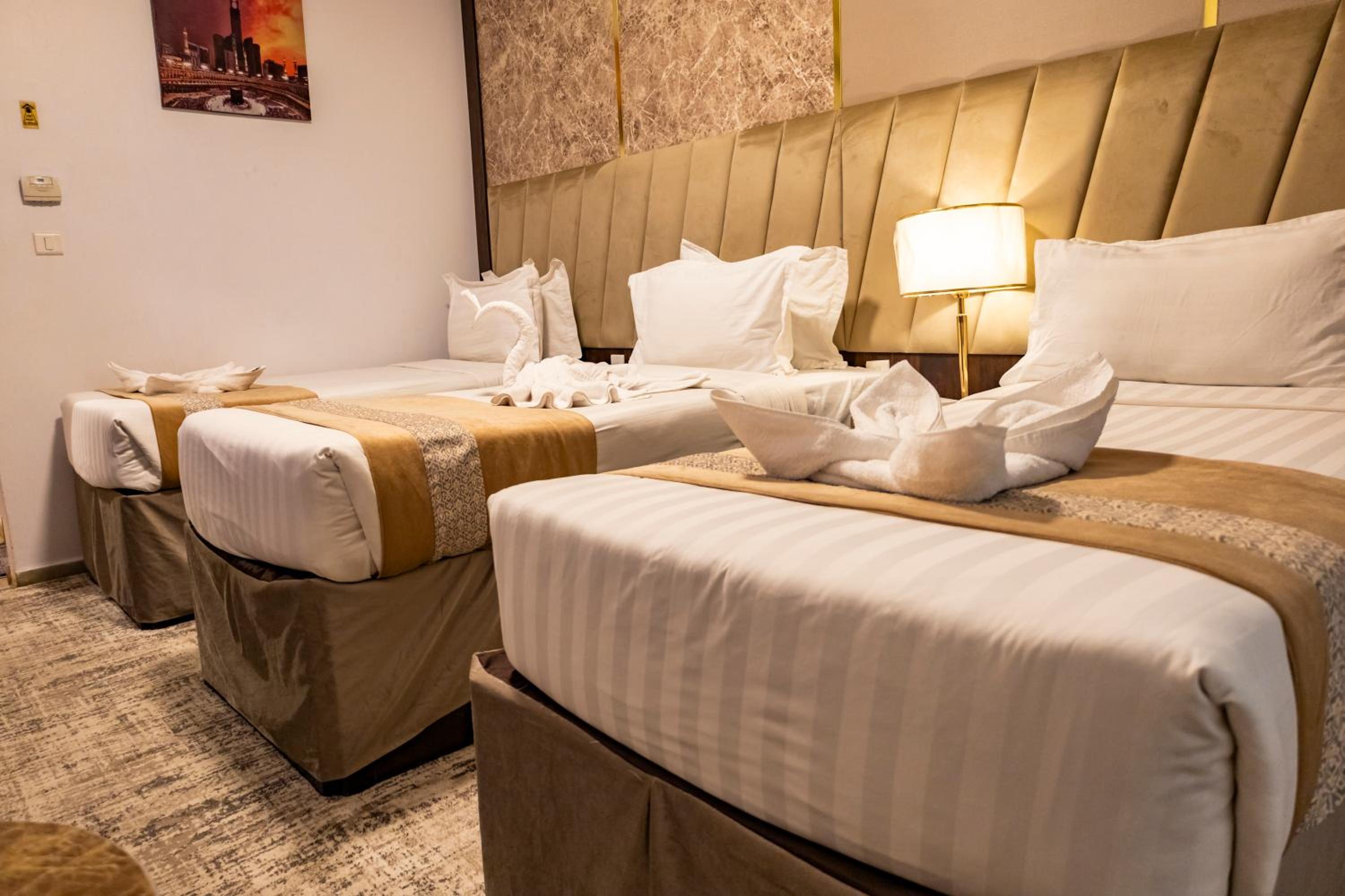 Standard Triple Room - Photo 20