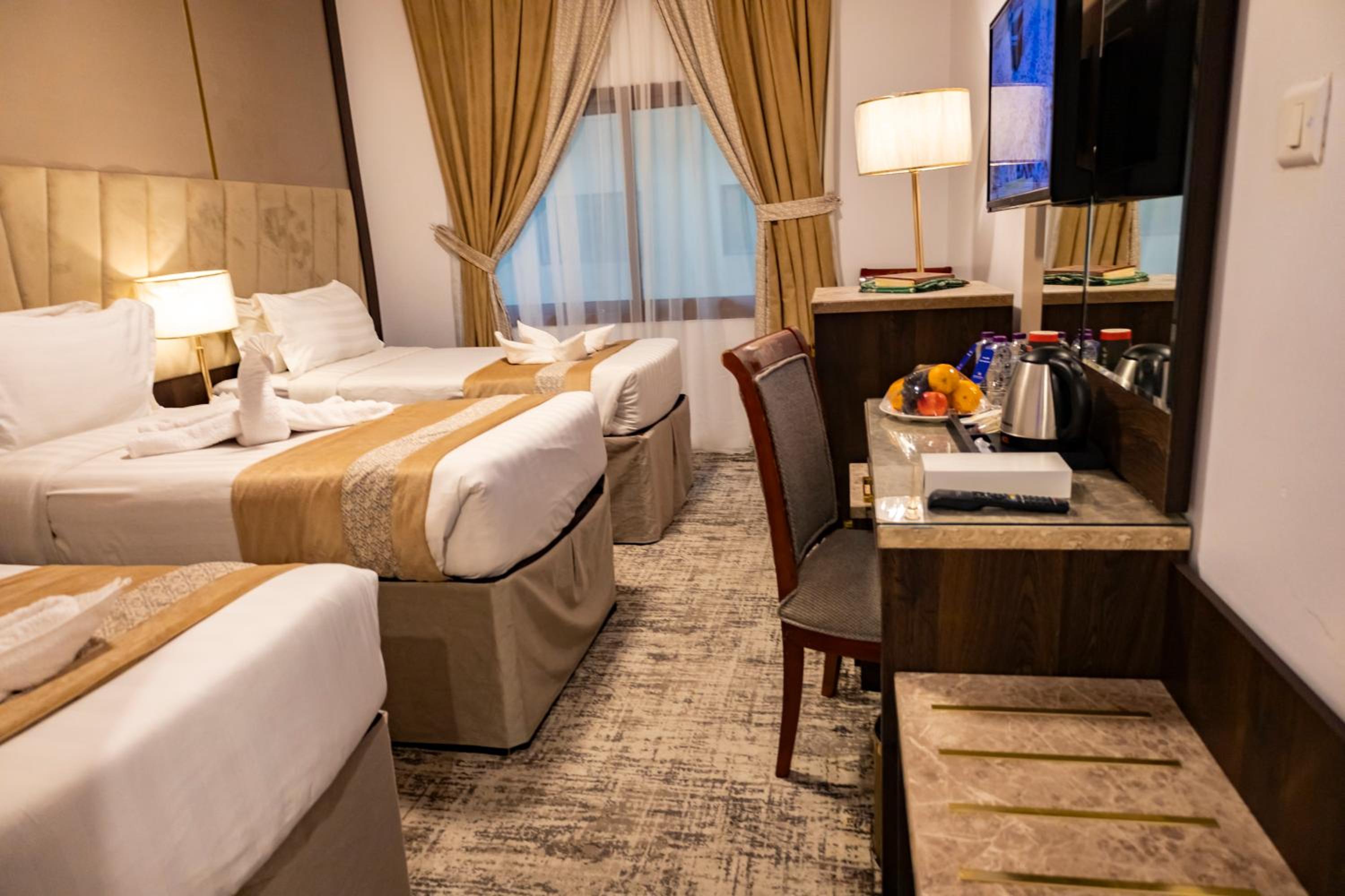 Standard Triple Room - Photo 19