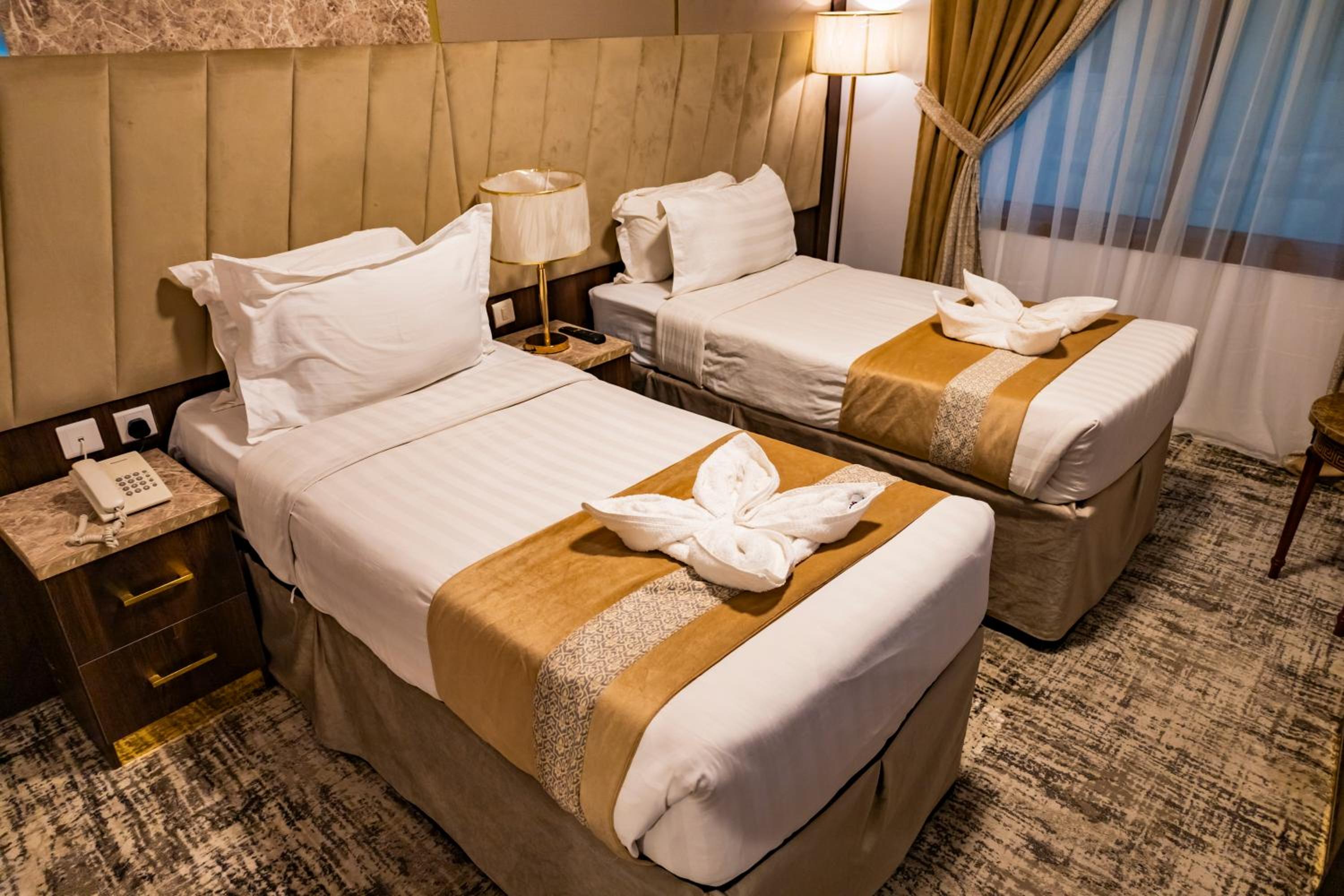 Standard Twin Room - Photo 37