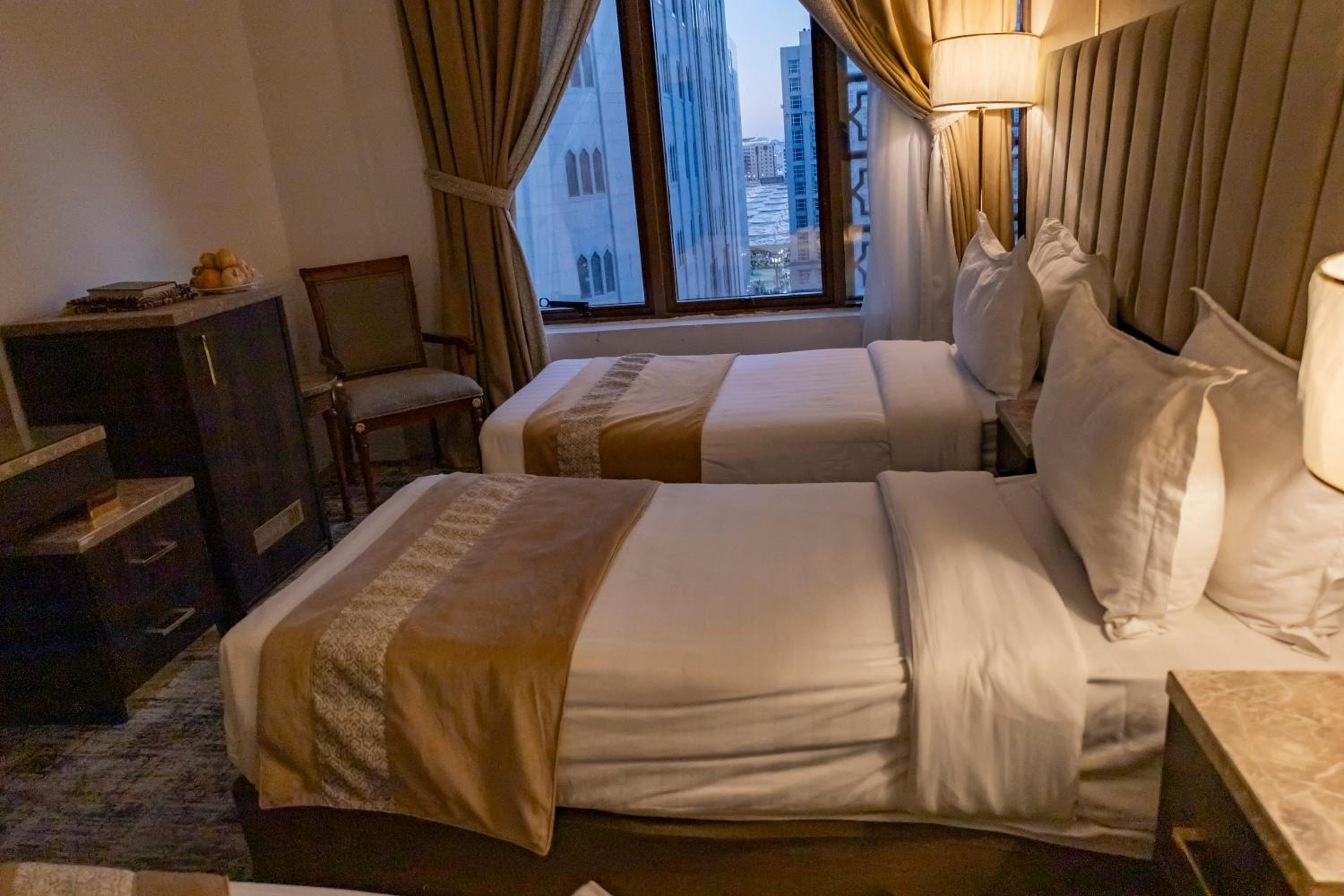 Standard Triple Room - Photo 22