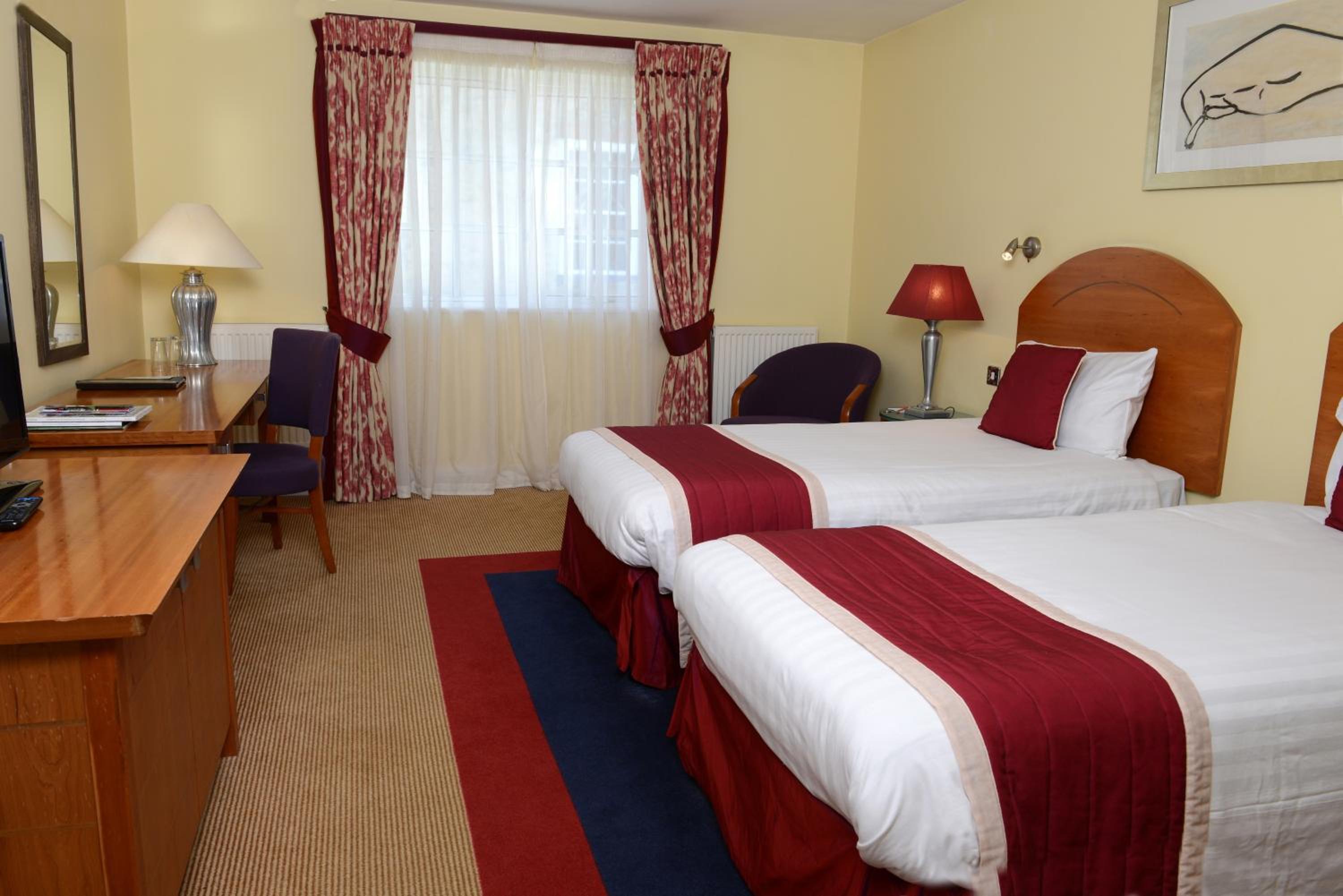 Superior Twin Room - Non-Smoking - Photo 4