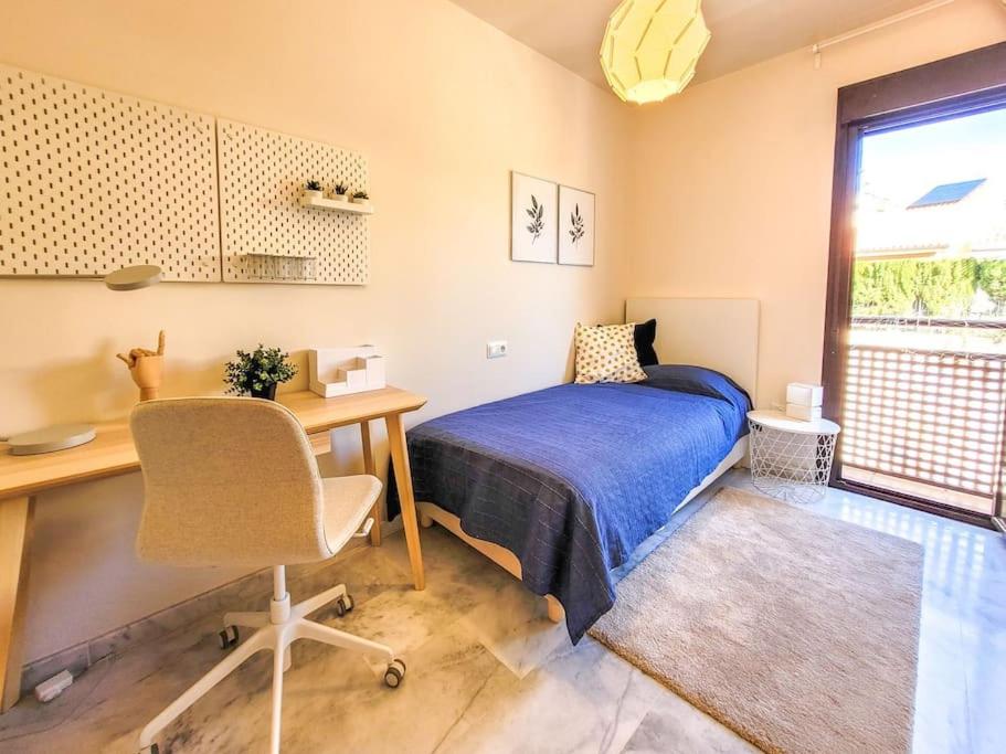 Casa de cuatro habitaciones