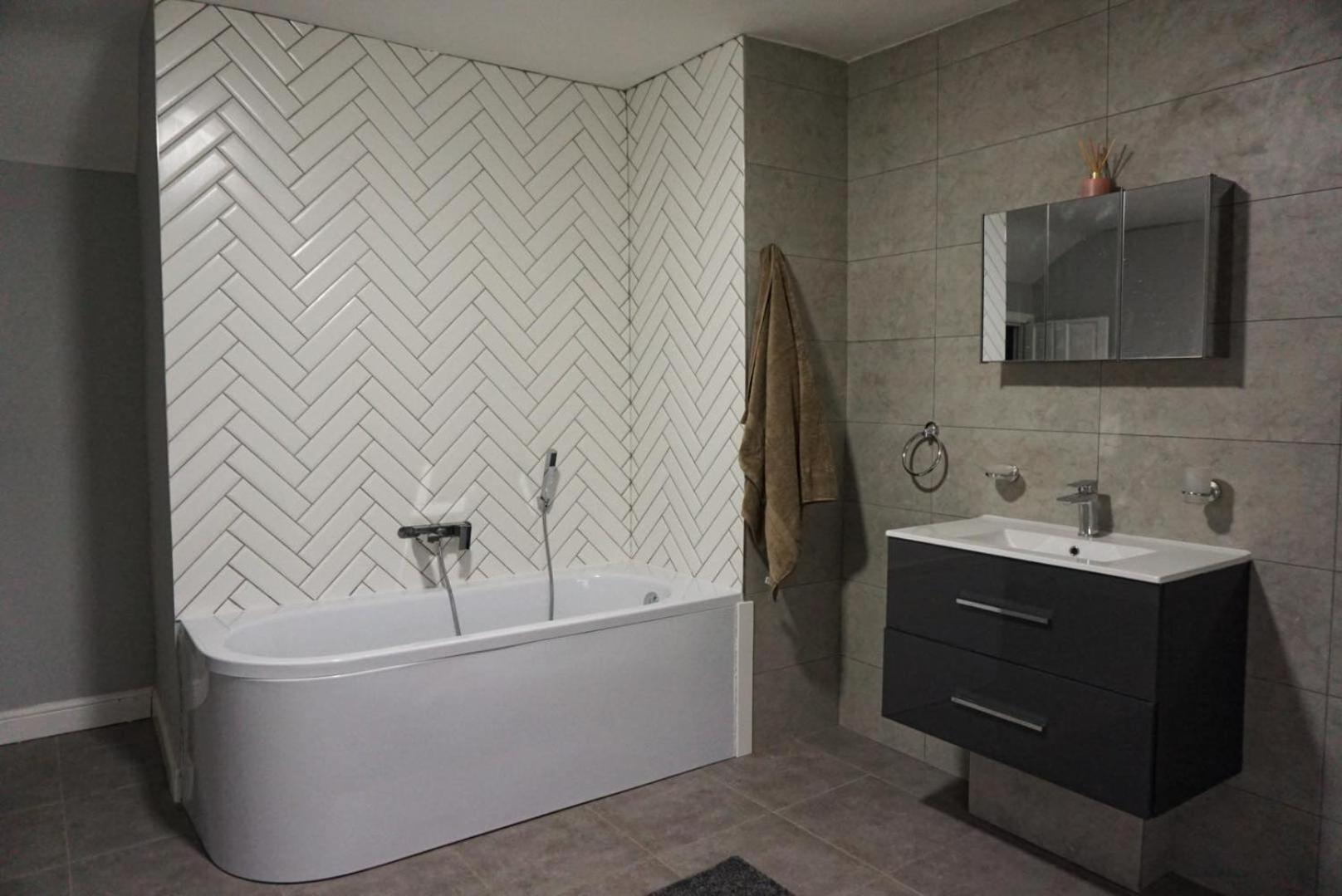 Double Room with Shared Bathroom photo 3