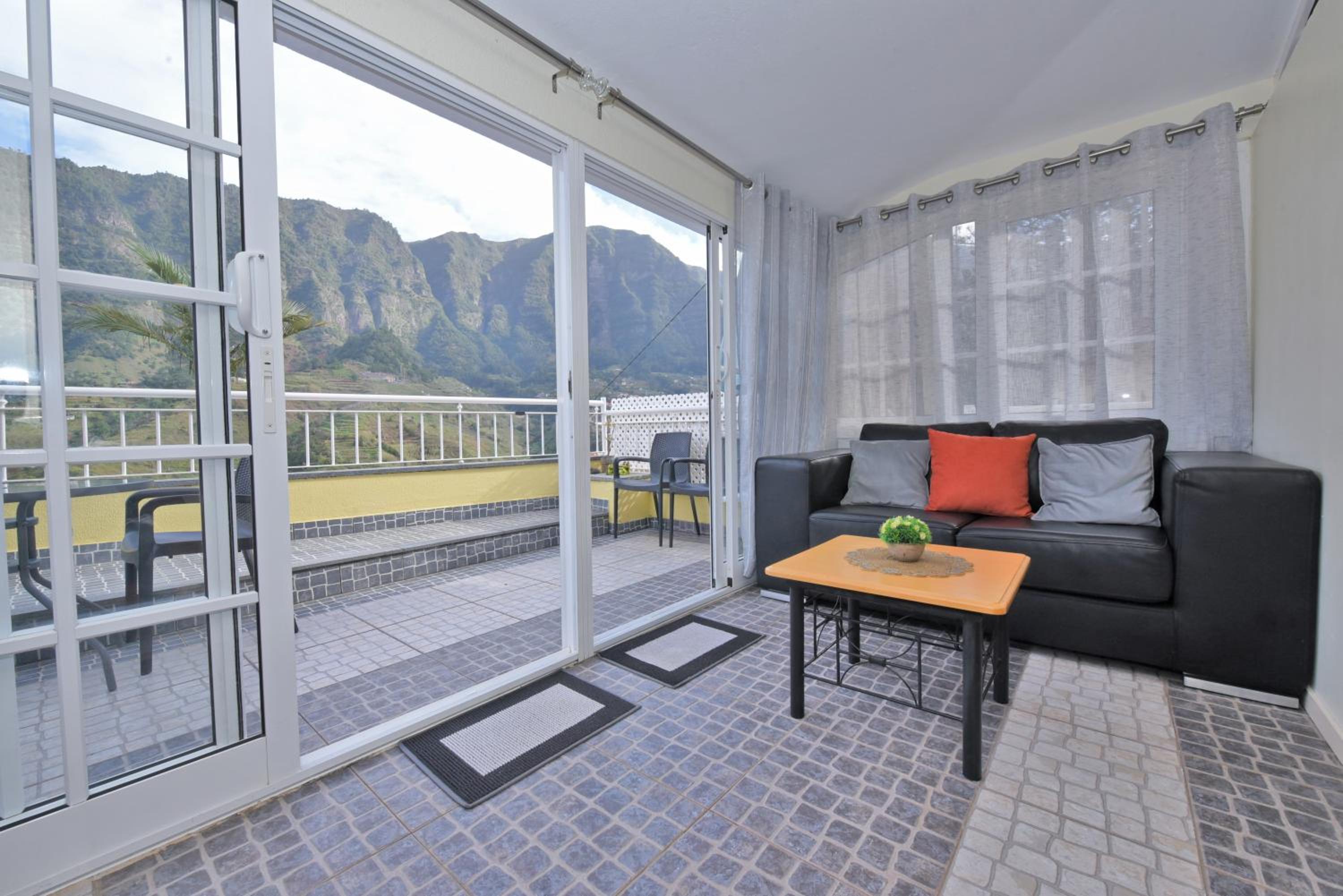 Holiday Home with Mountain View photo 2