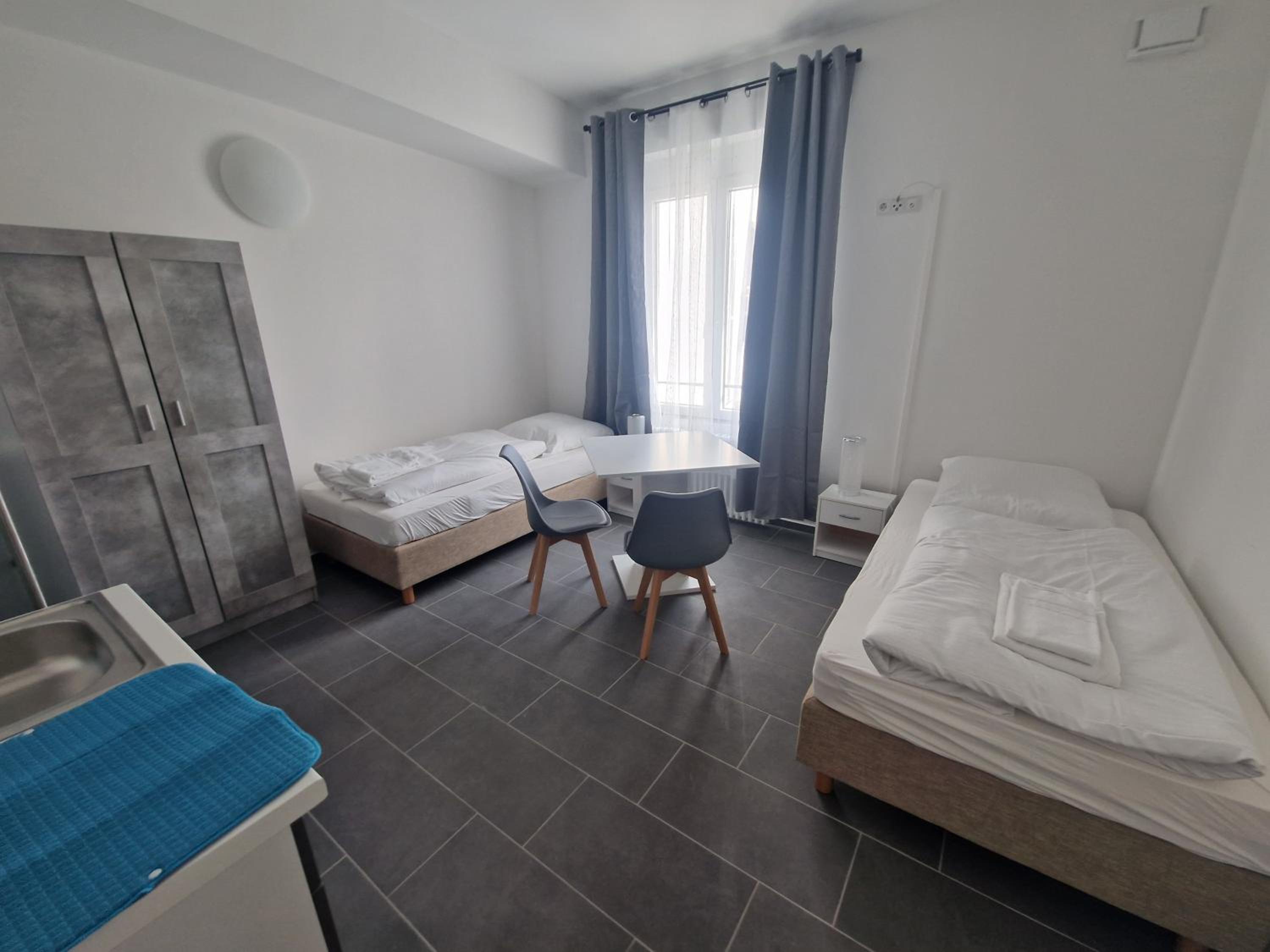 Double Room with Private Bathroom photo 1