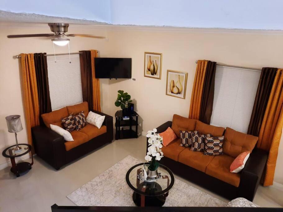 Two-Bedroom Apartment photo 1