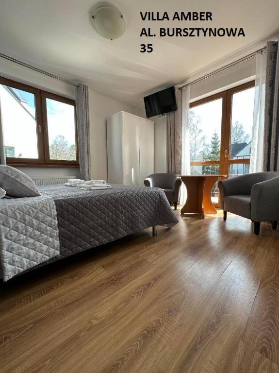 Deluxe Double Room with Balcony photo 2