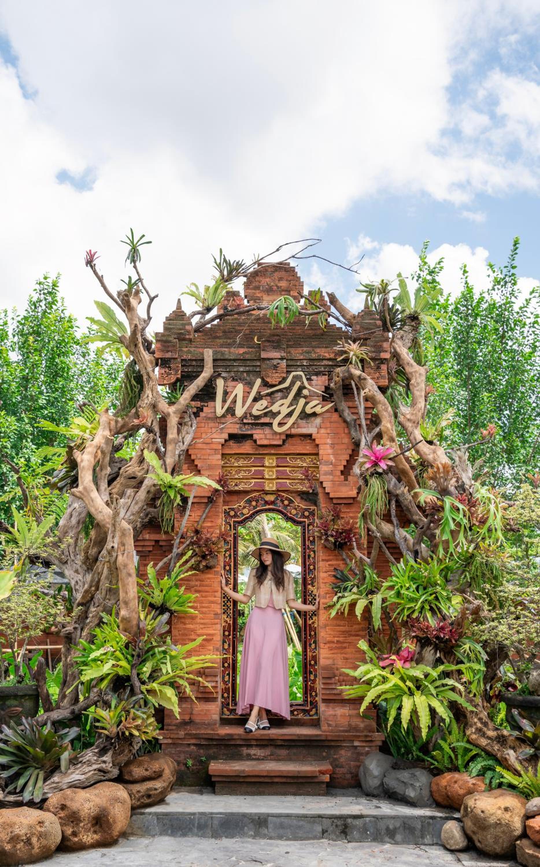 Wooden Joglo Villa - Photo 14