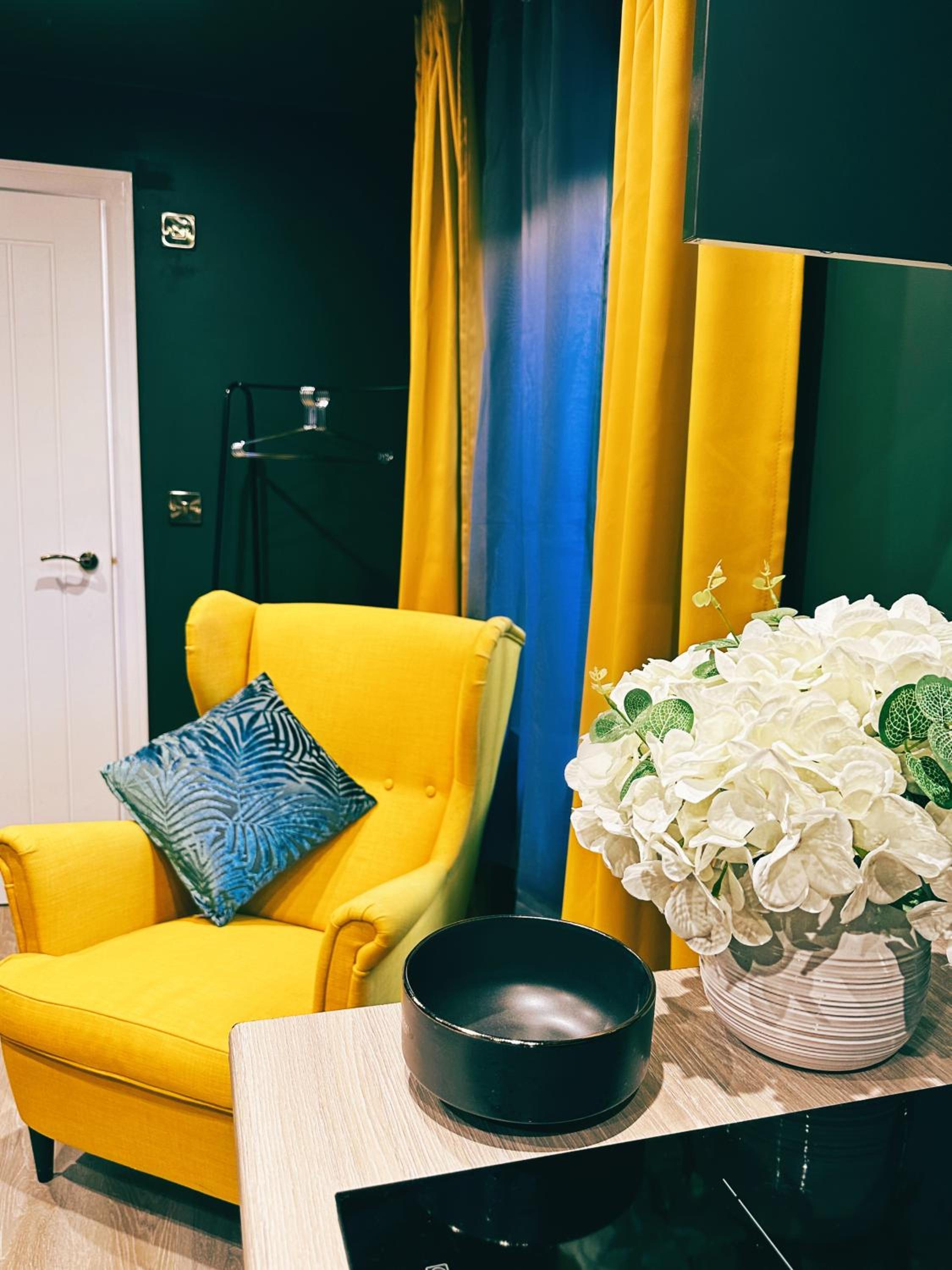King Suite - Photo 2
