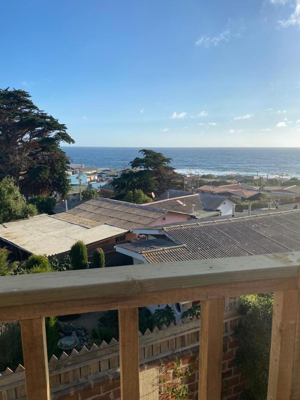 Deluxe Double Room with Balcony and Sea View photo 3