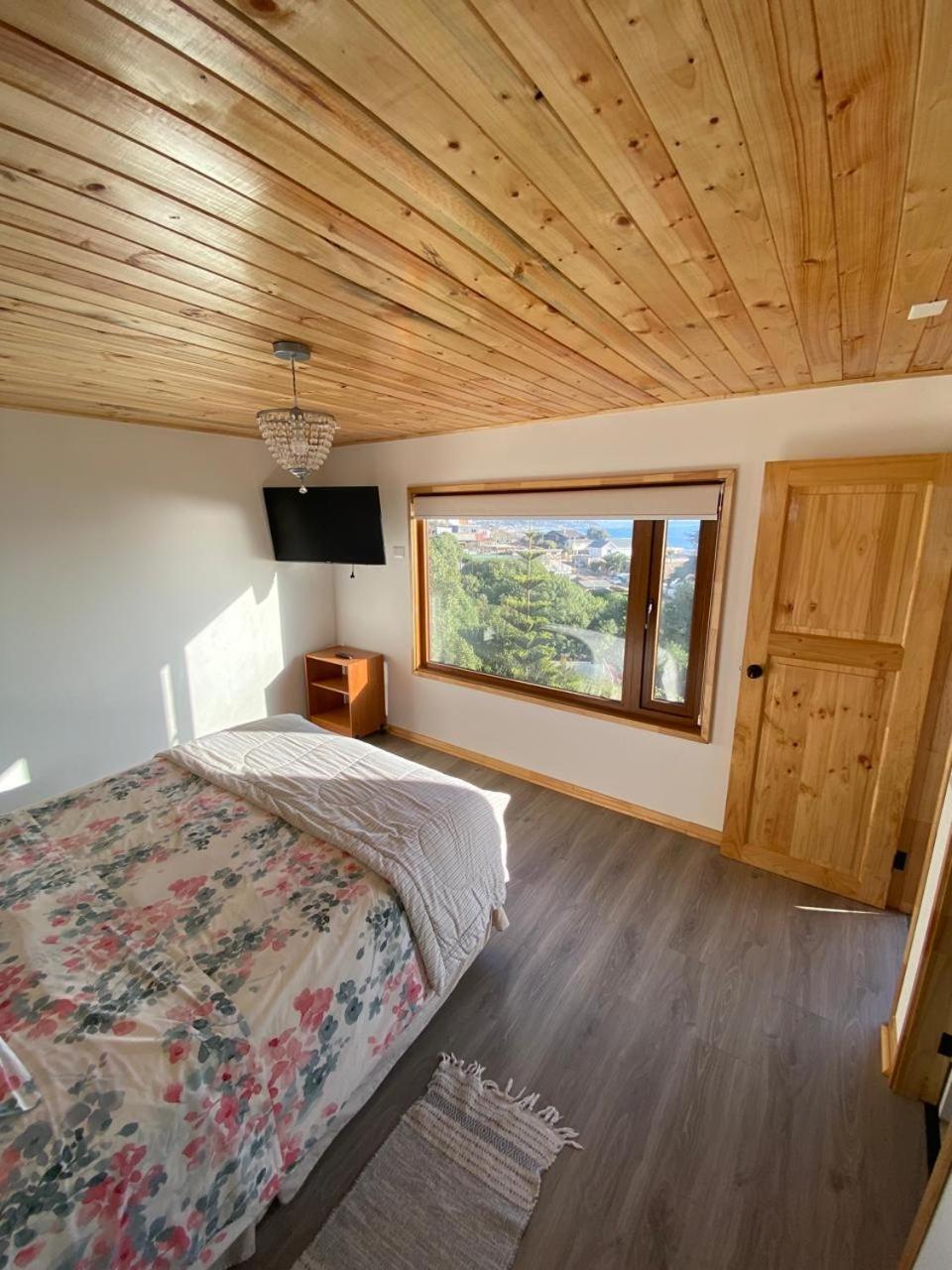 Deluxe Double Room with Balcony and Sea View photo 1