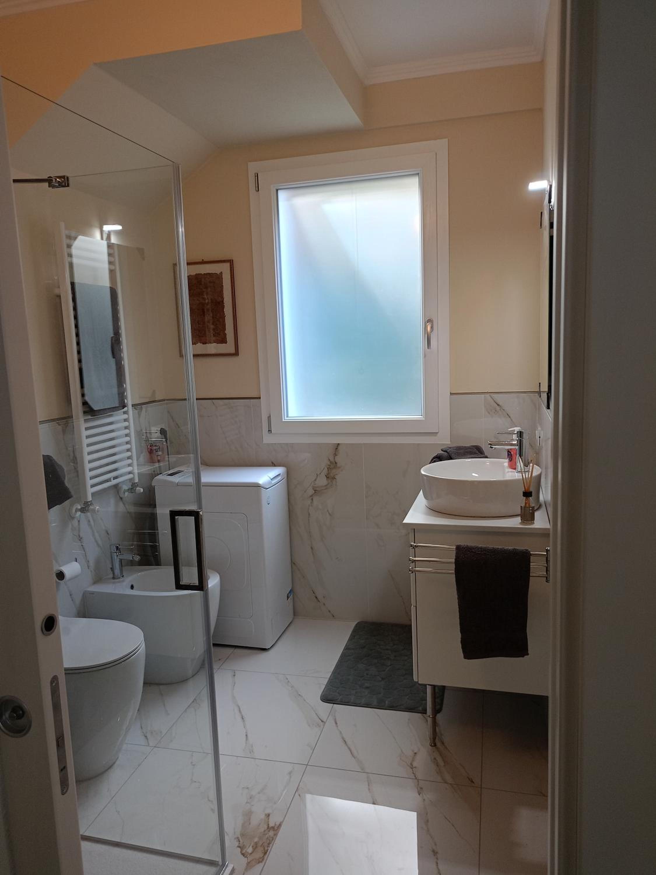 Studio Apartment photo 3