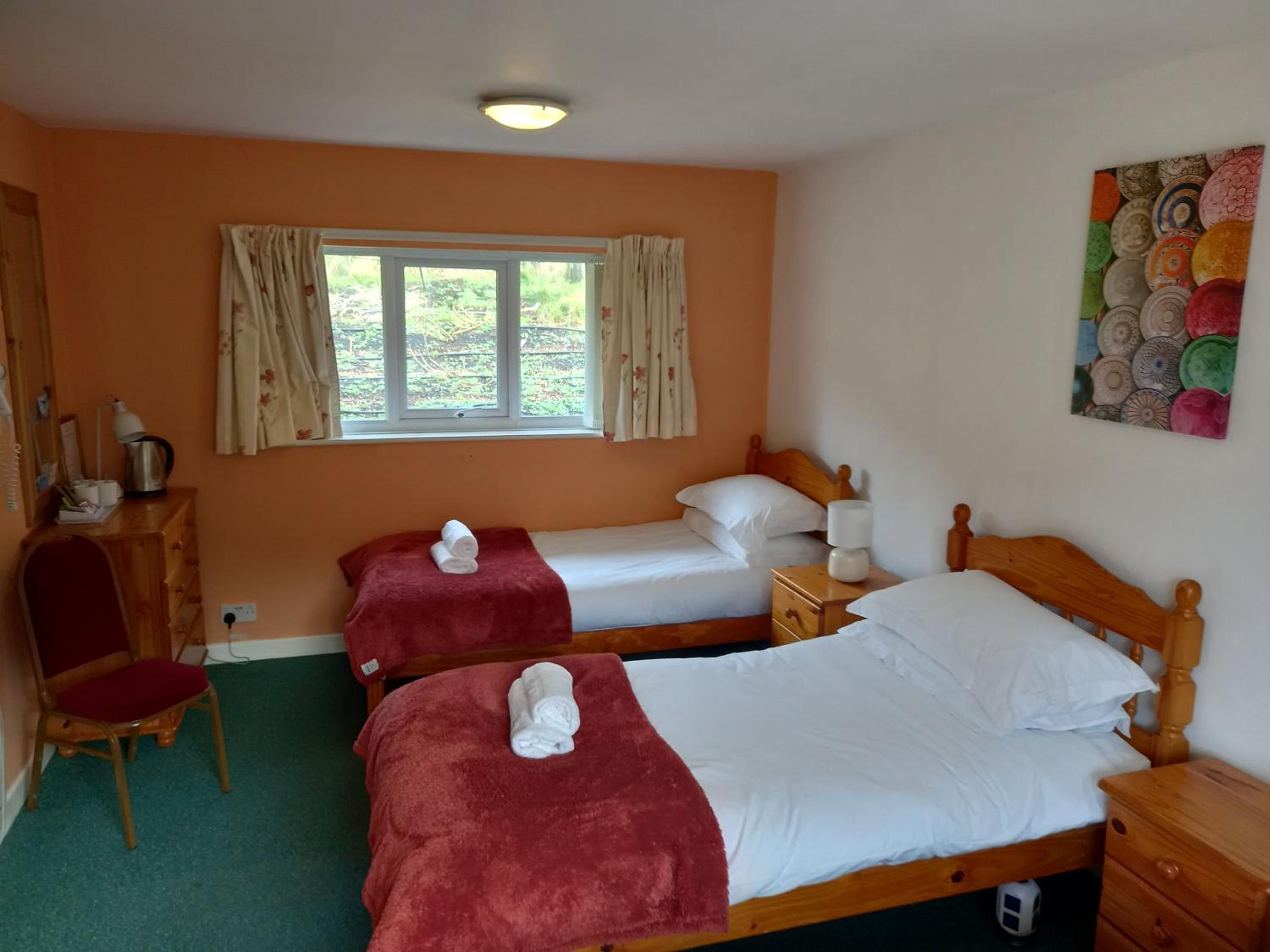 Triple Room with Private Bathroom photo 3
