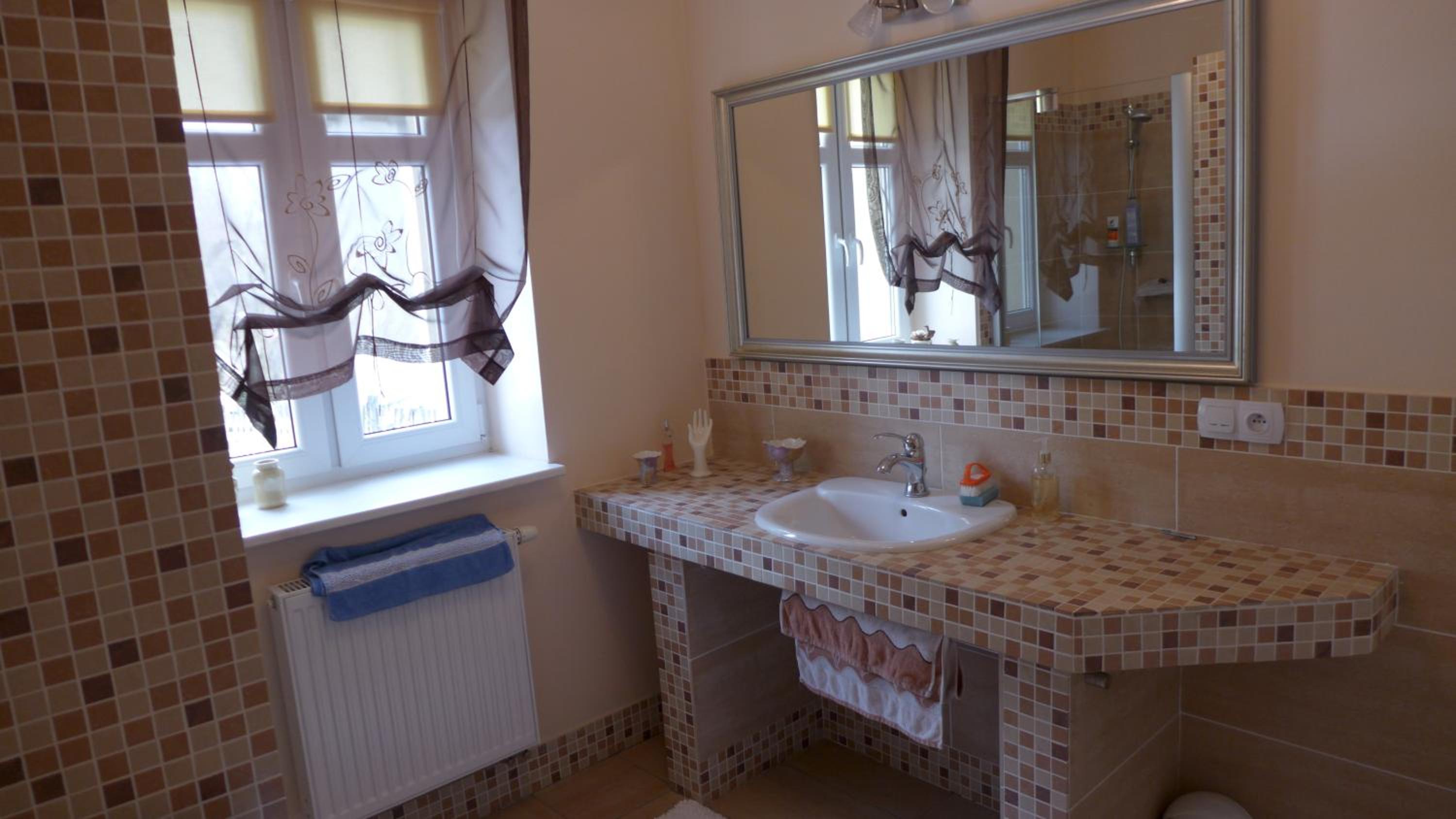 Double Room - Photo 3