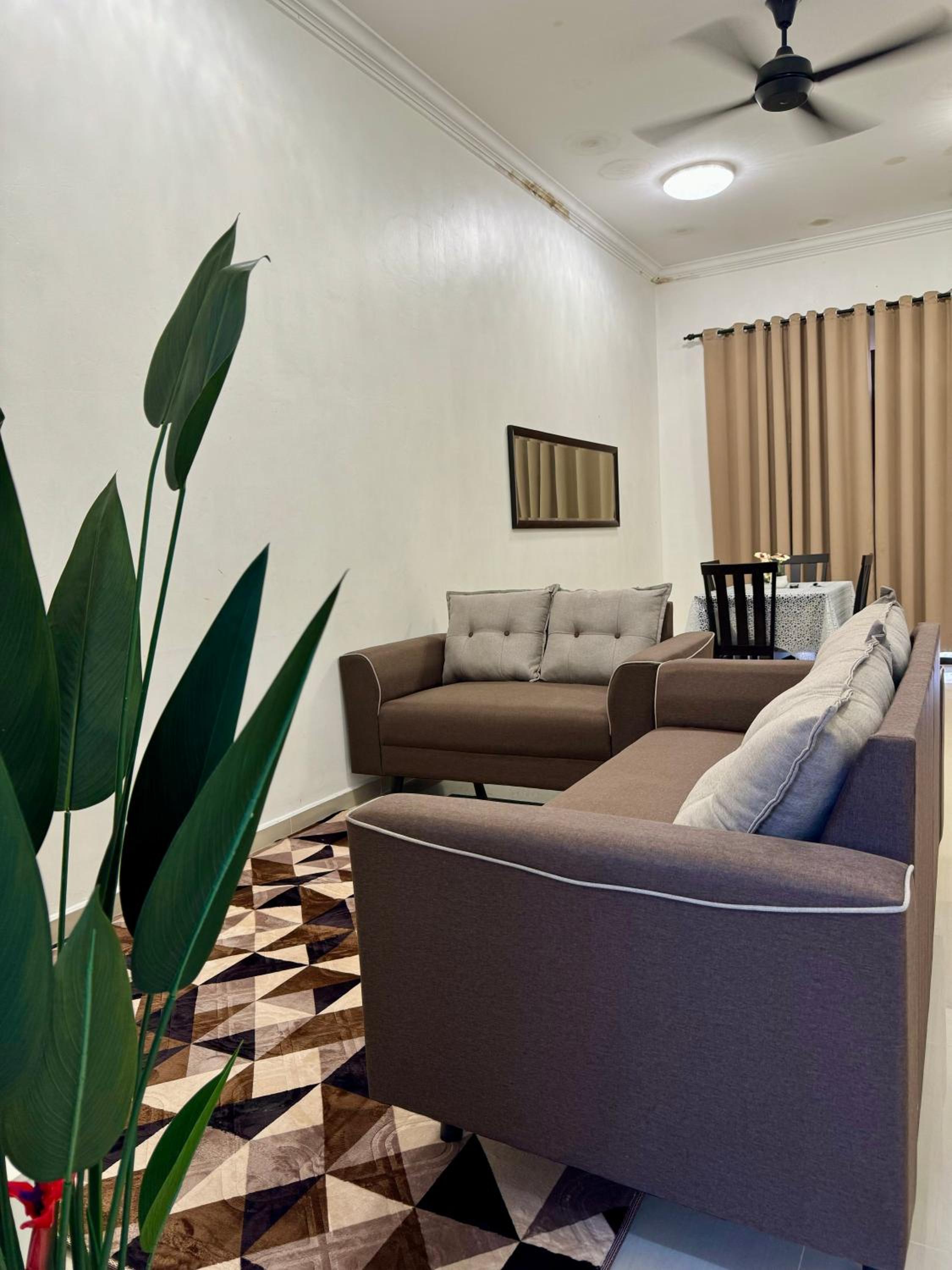Three-Bedroom House photo 2