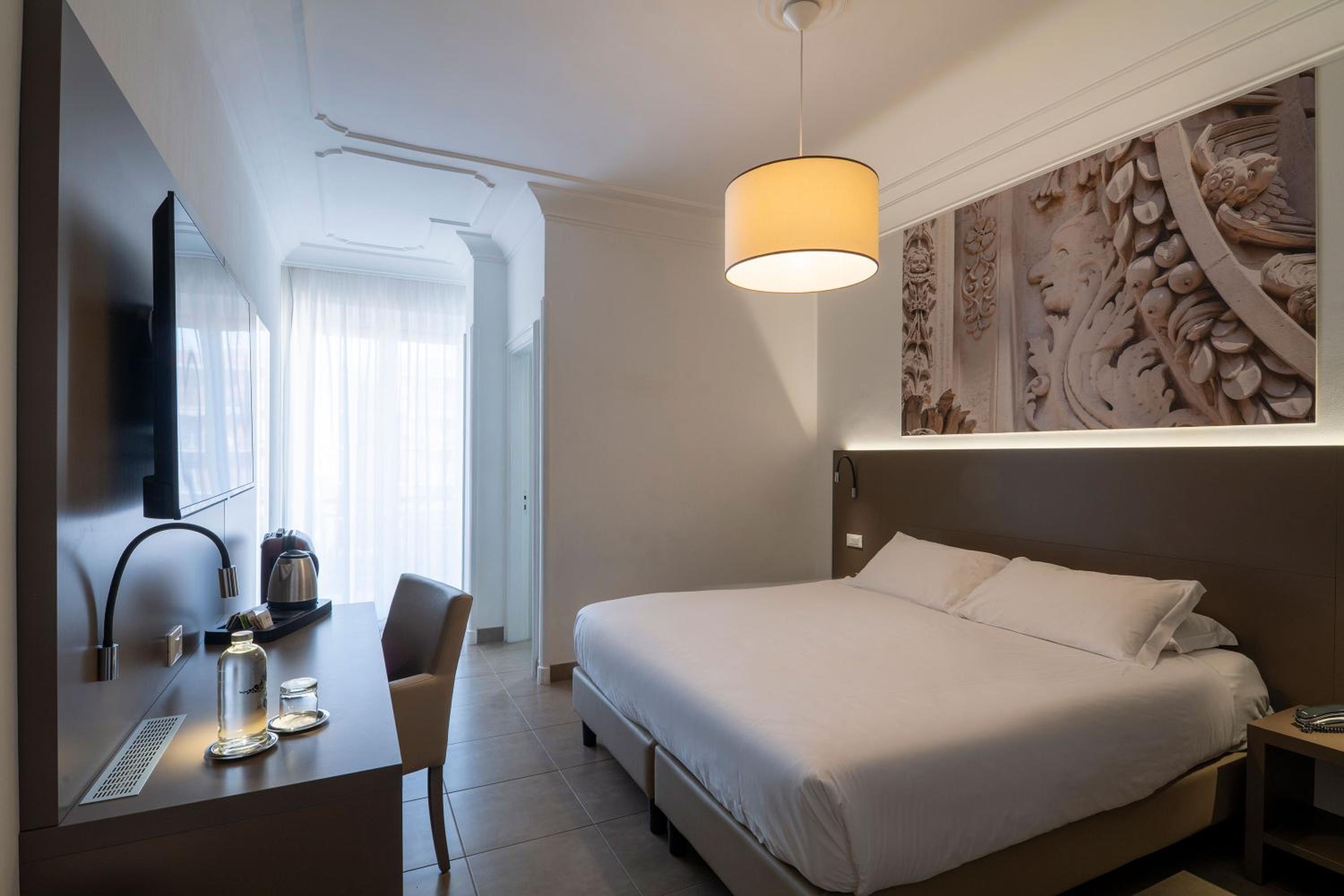 Superior Double or Twin Room - Photo 2
