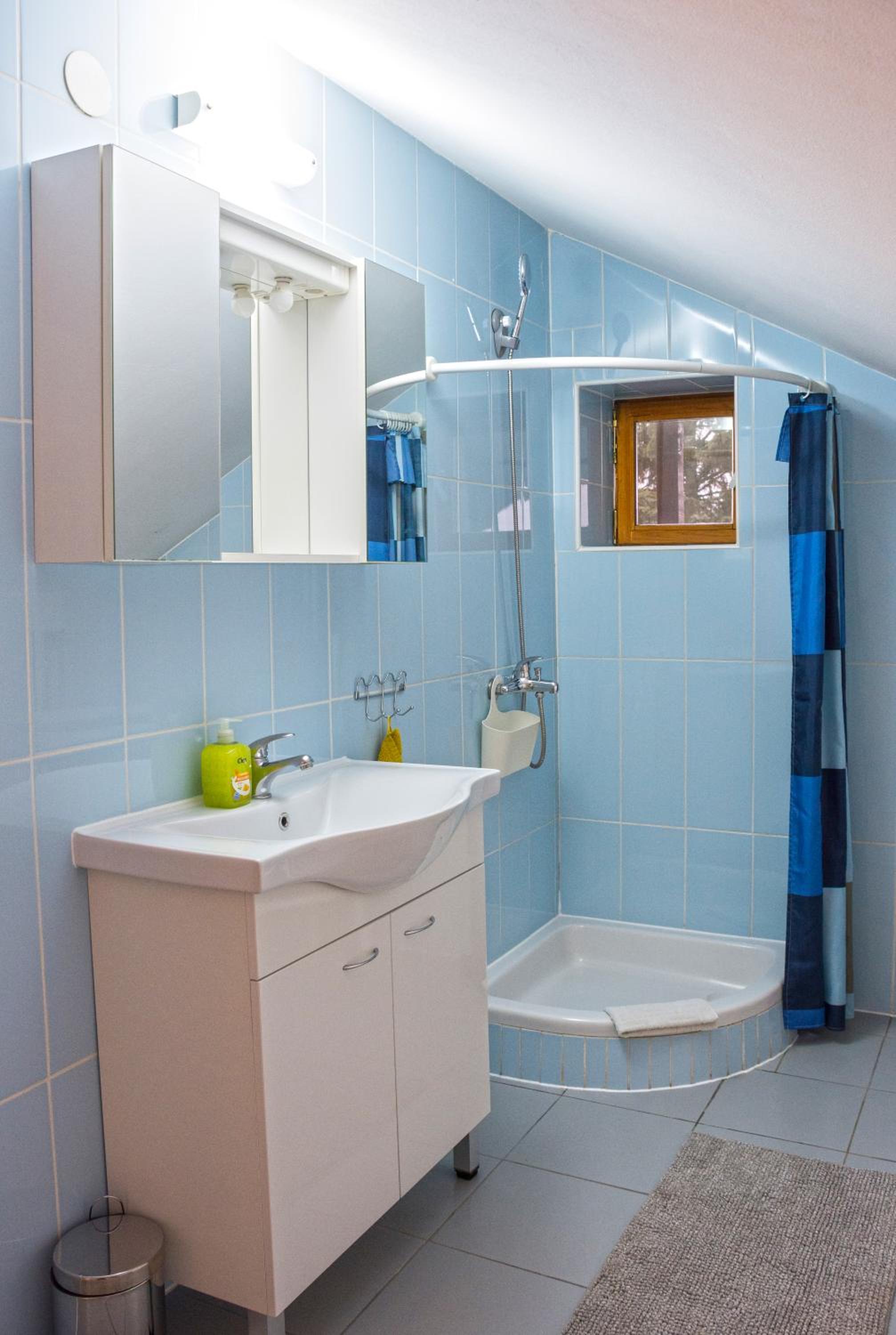 Two-Bedroom Apartment - Photo 26