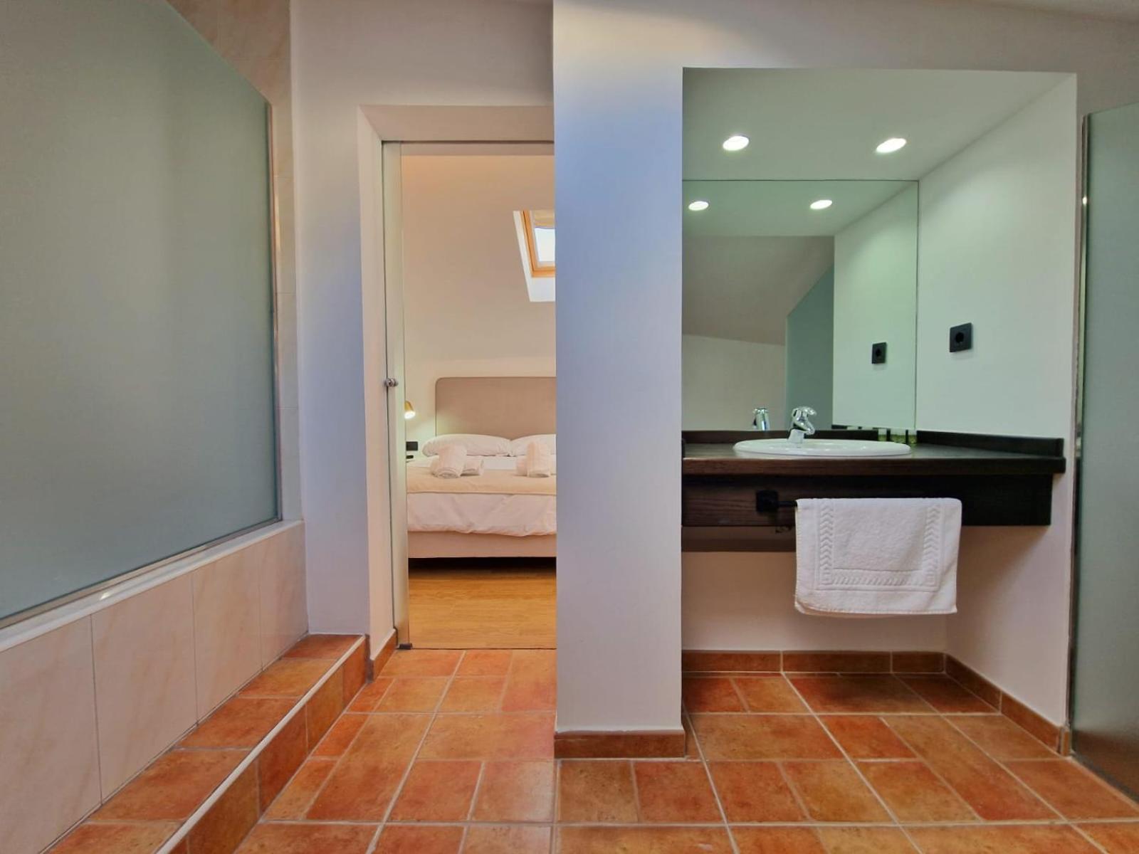Triple Room - Photo 4
