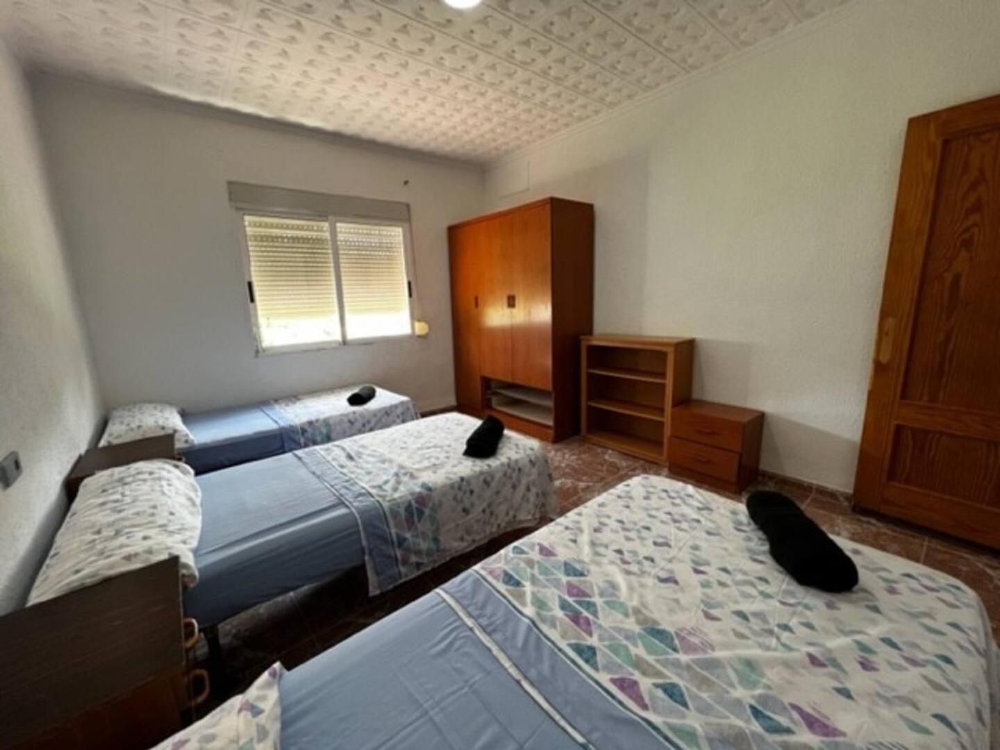 Casa de cinco habitaciones