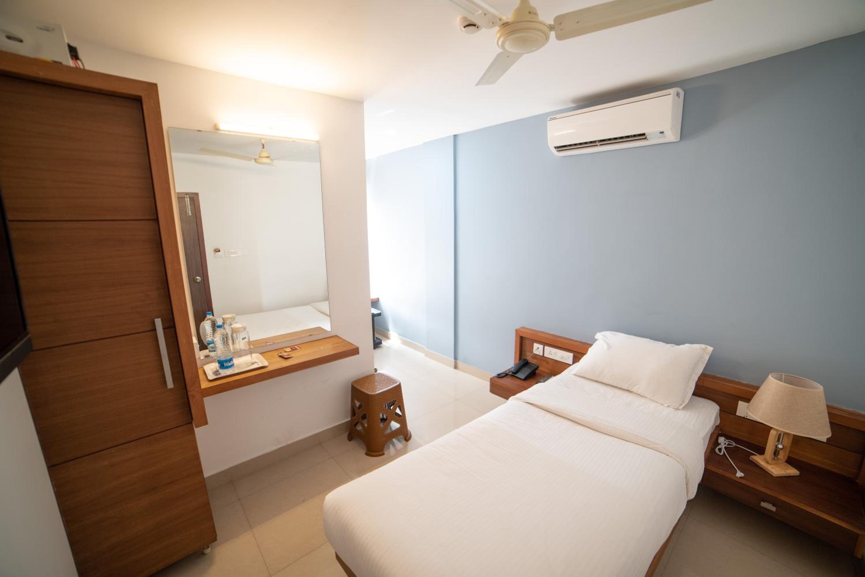 Single Room with Bathroom