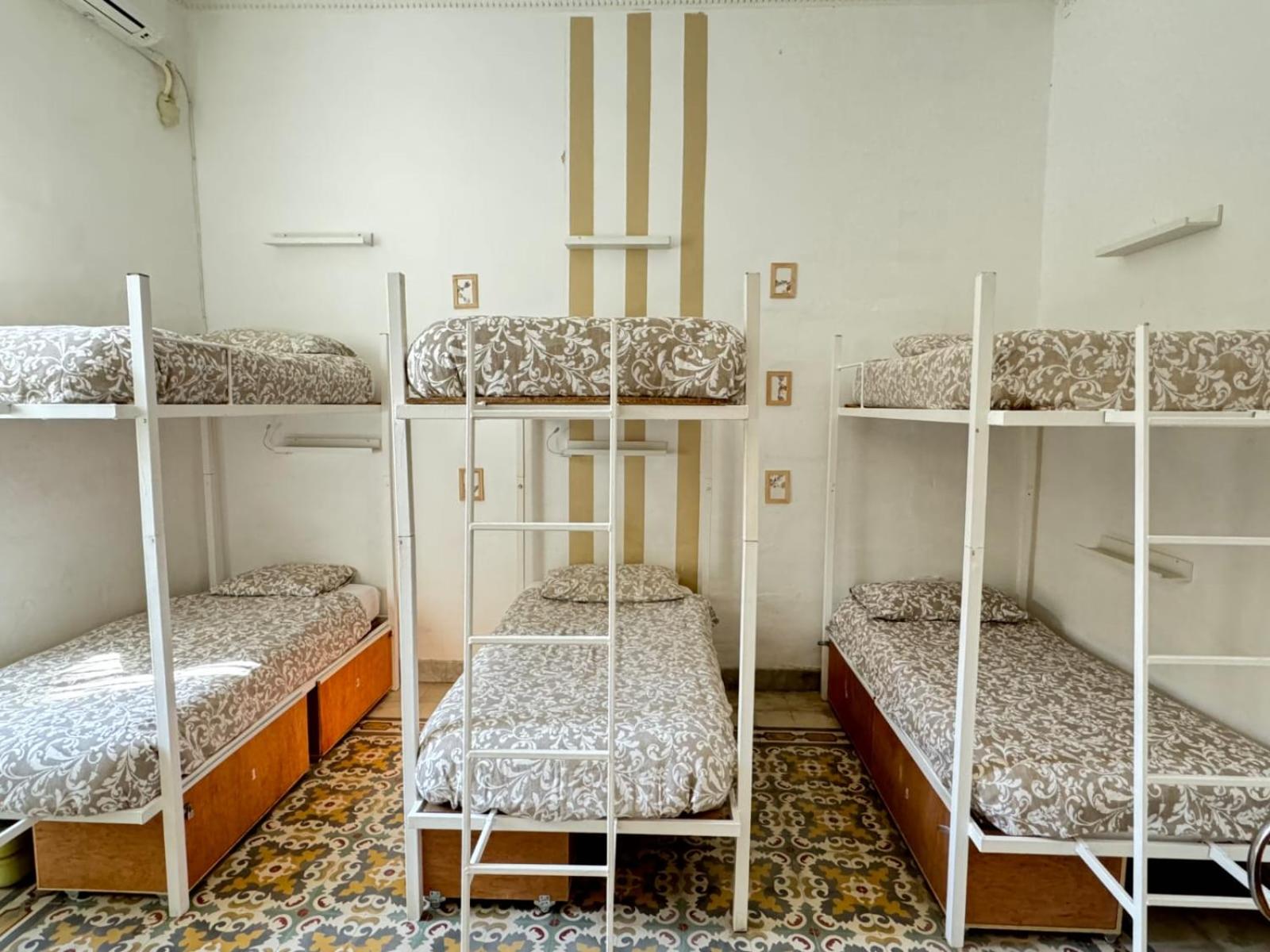 Posto Letto in Dormitorio per 6 Persone