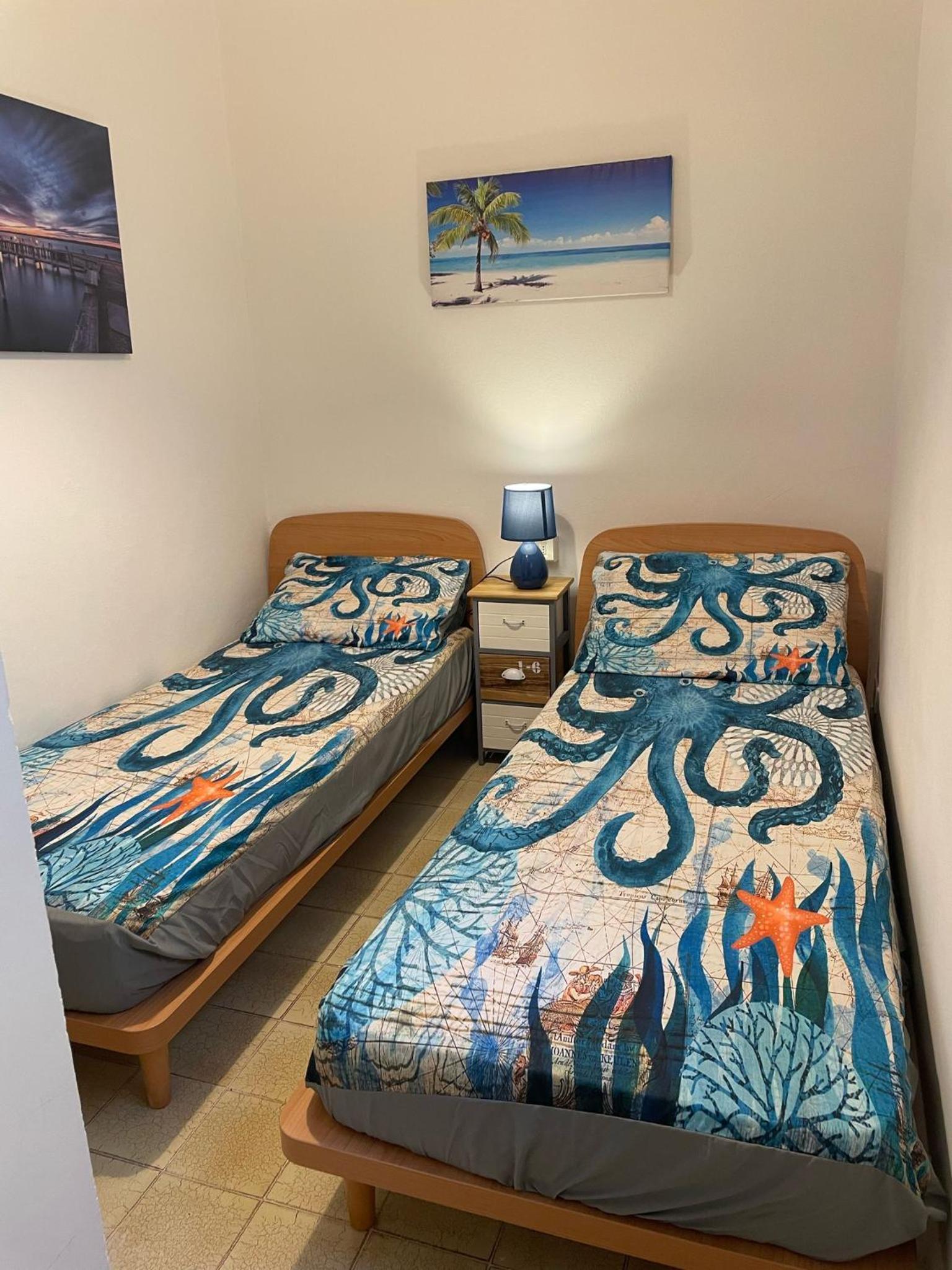 One-Bedroom House photo 3
