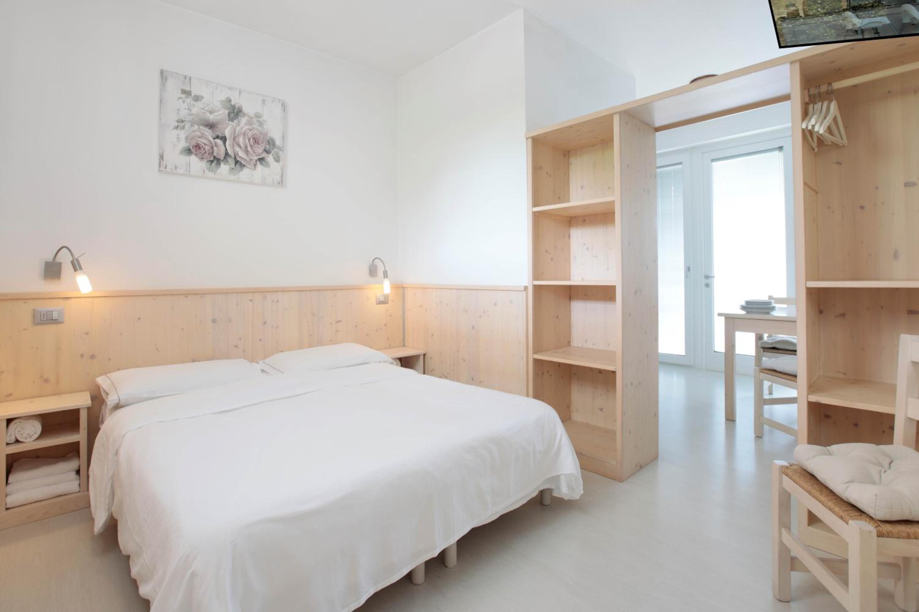 Standard Apartment - Photo 1