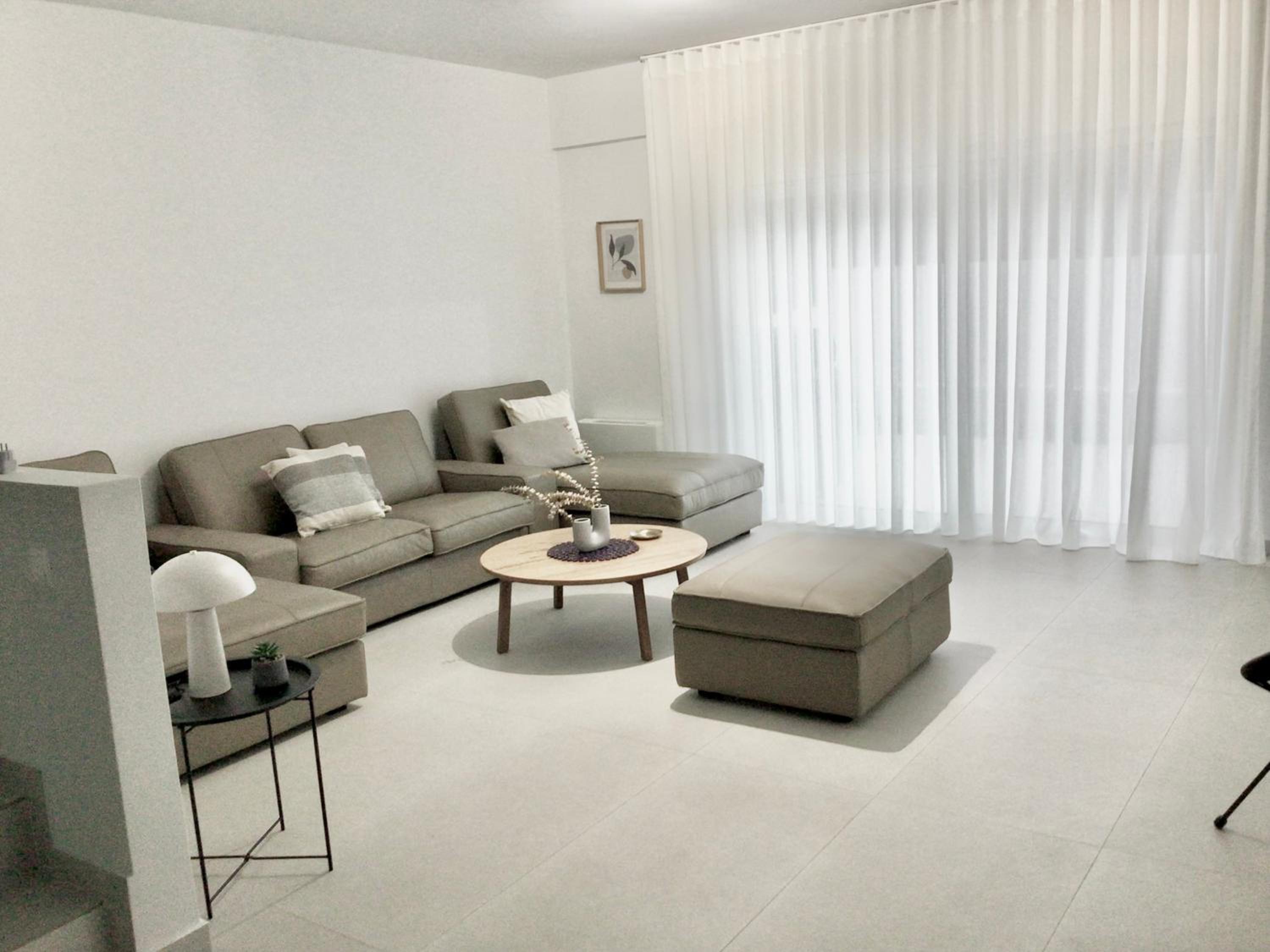 Villa photo 1