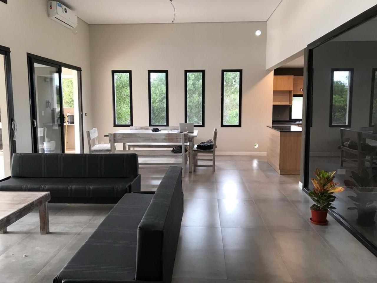 Three-Bedroom House photo 3