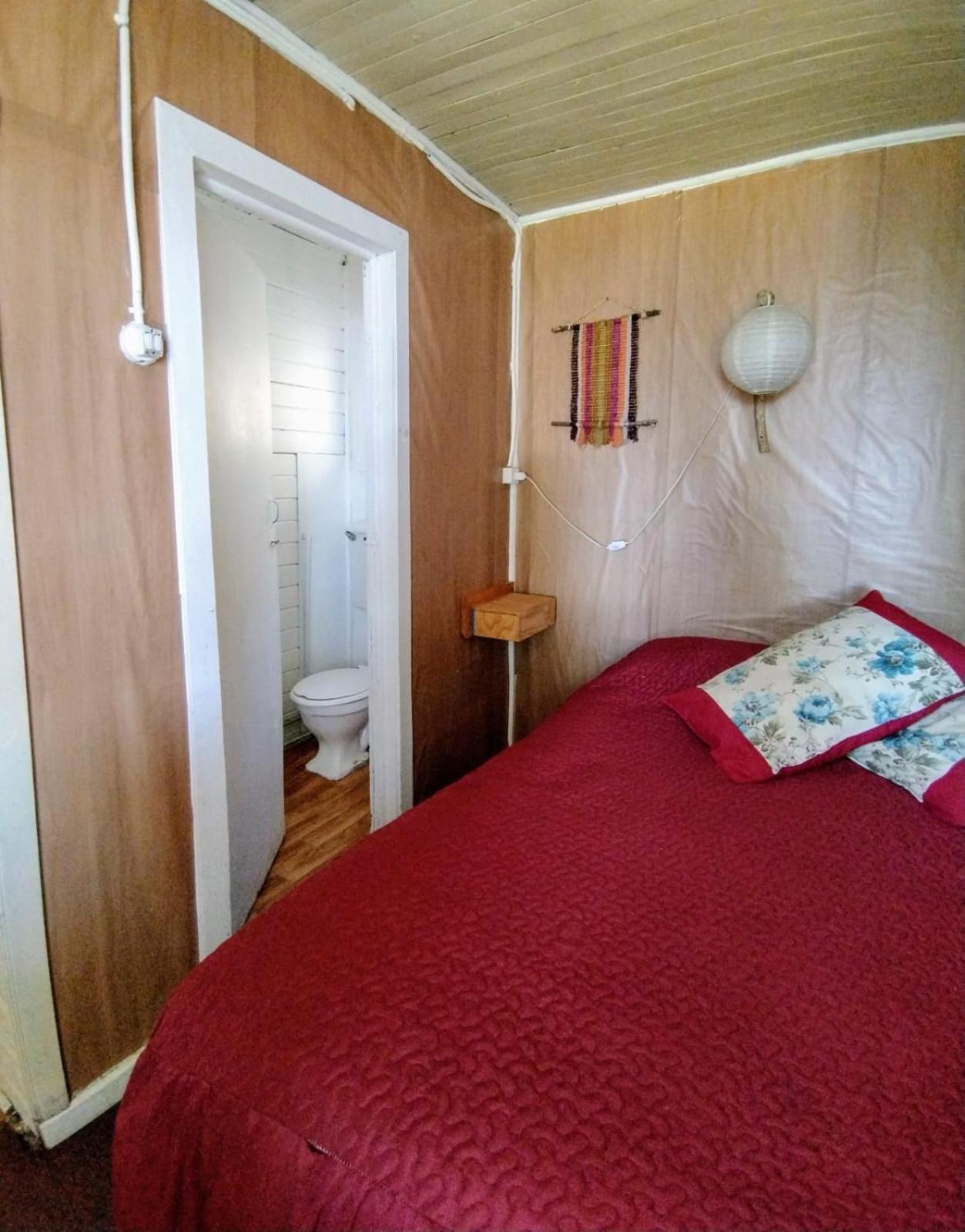 Standard Double Room With Shared Bathroom photo 1