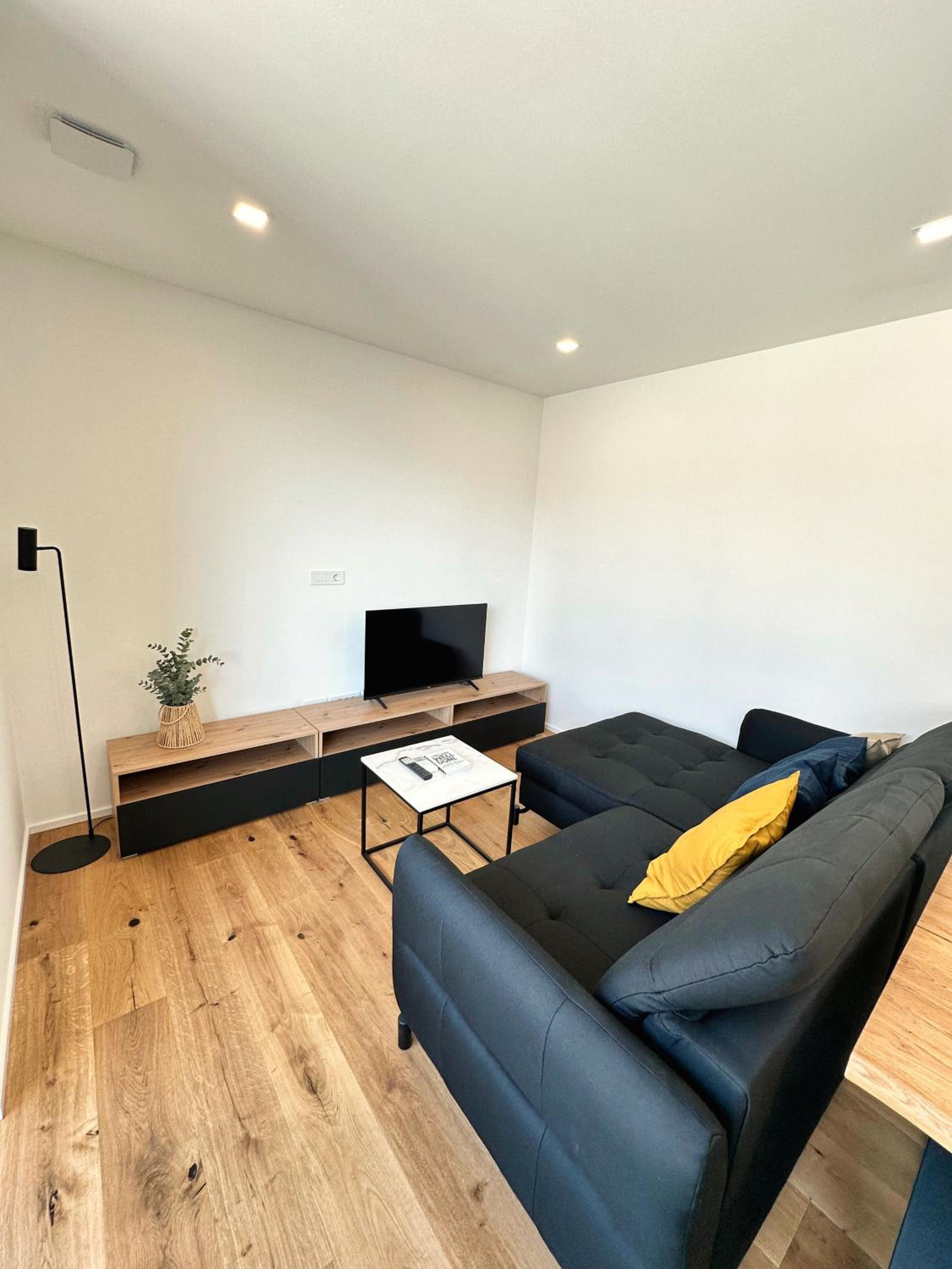 Two-Bedroom Apartment with Downtown View photo 1