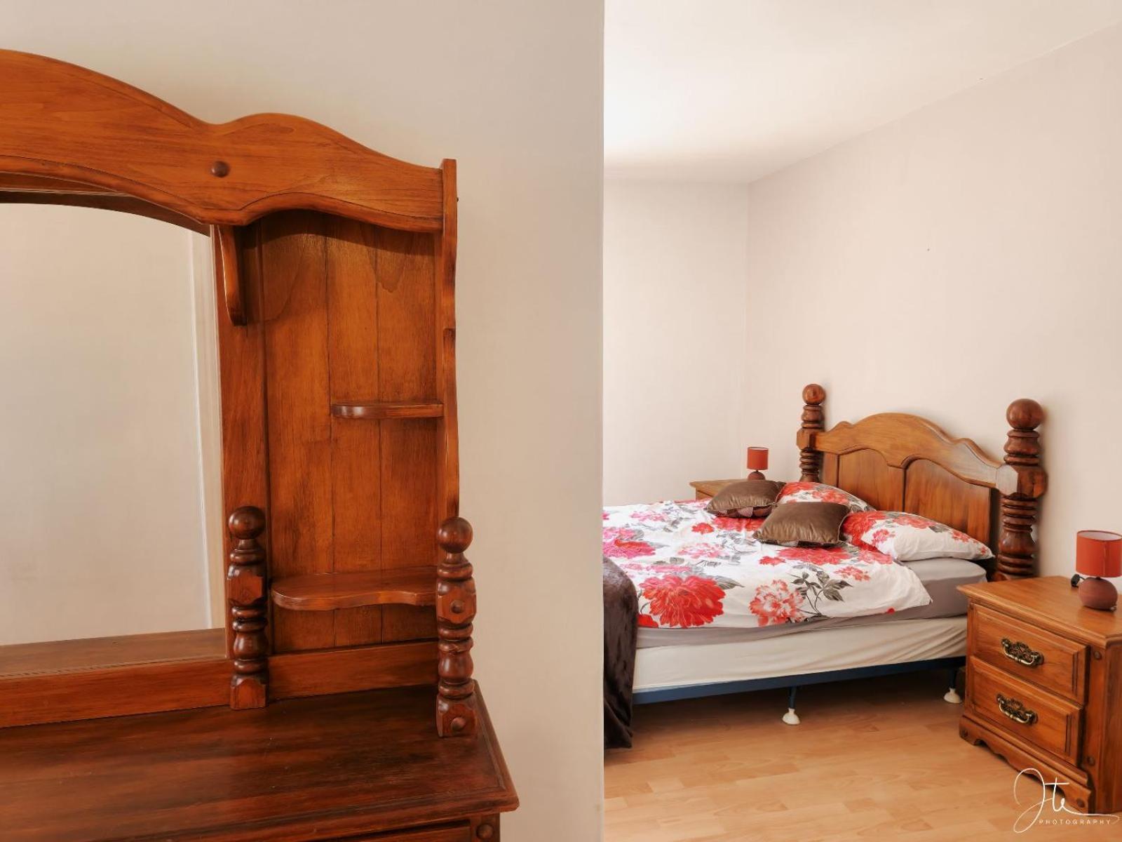 Three-Bedroom House photo 1