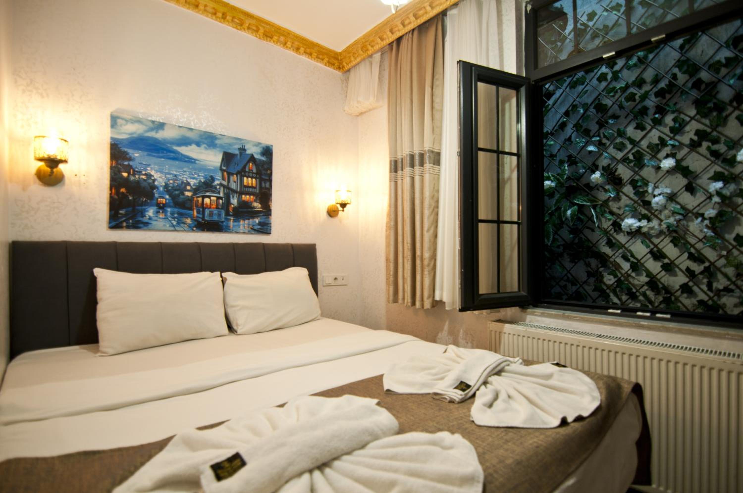 Budget Double Room photo 1