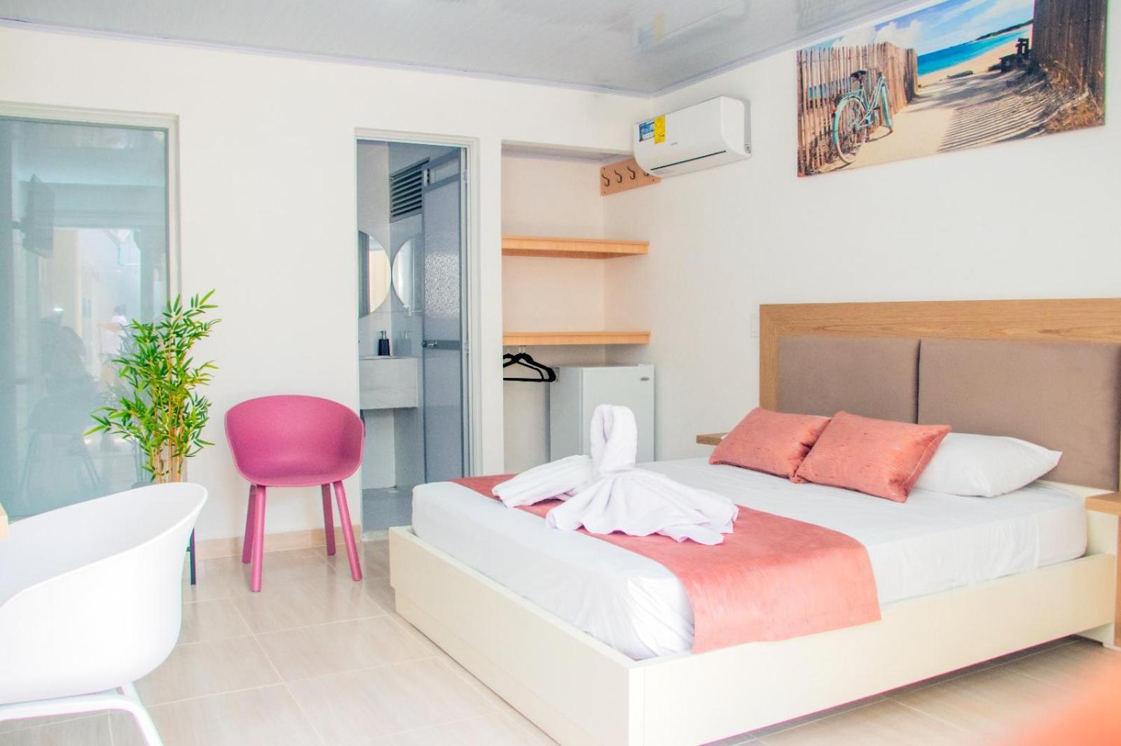 Double Room with Balcony photo 2