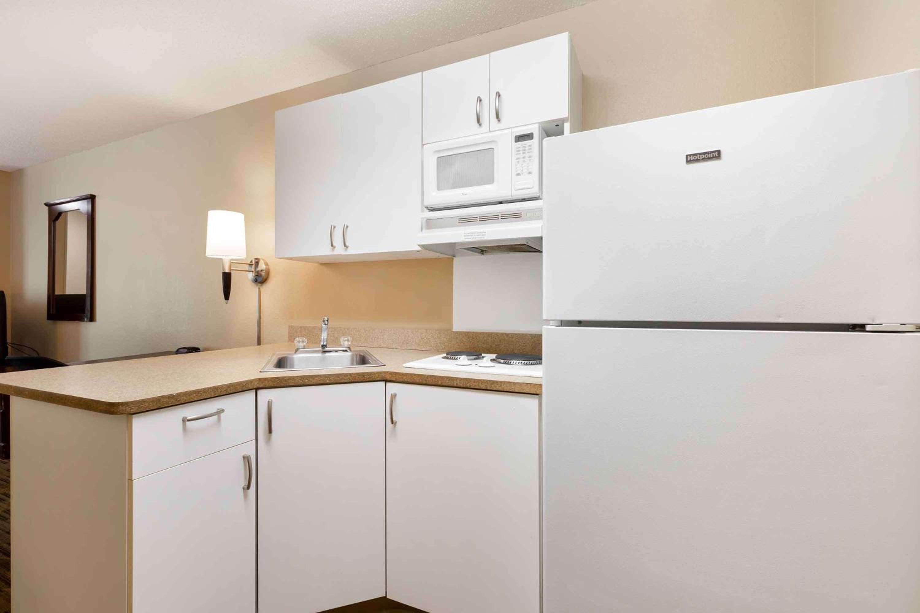Studio with 2 Double Beds - Non-Smoking - Photo 11