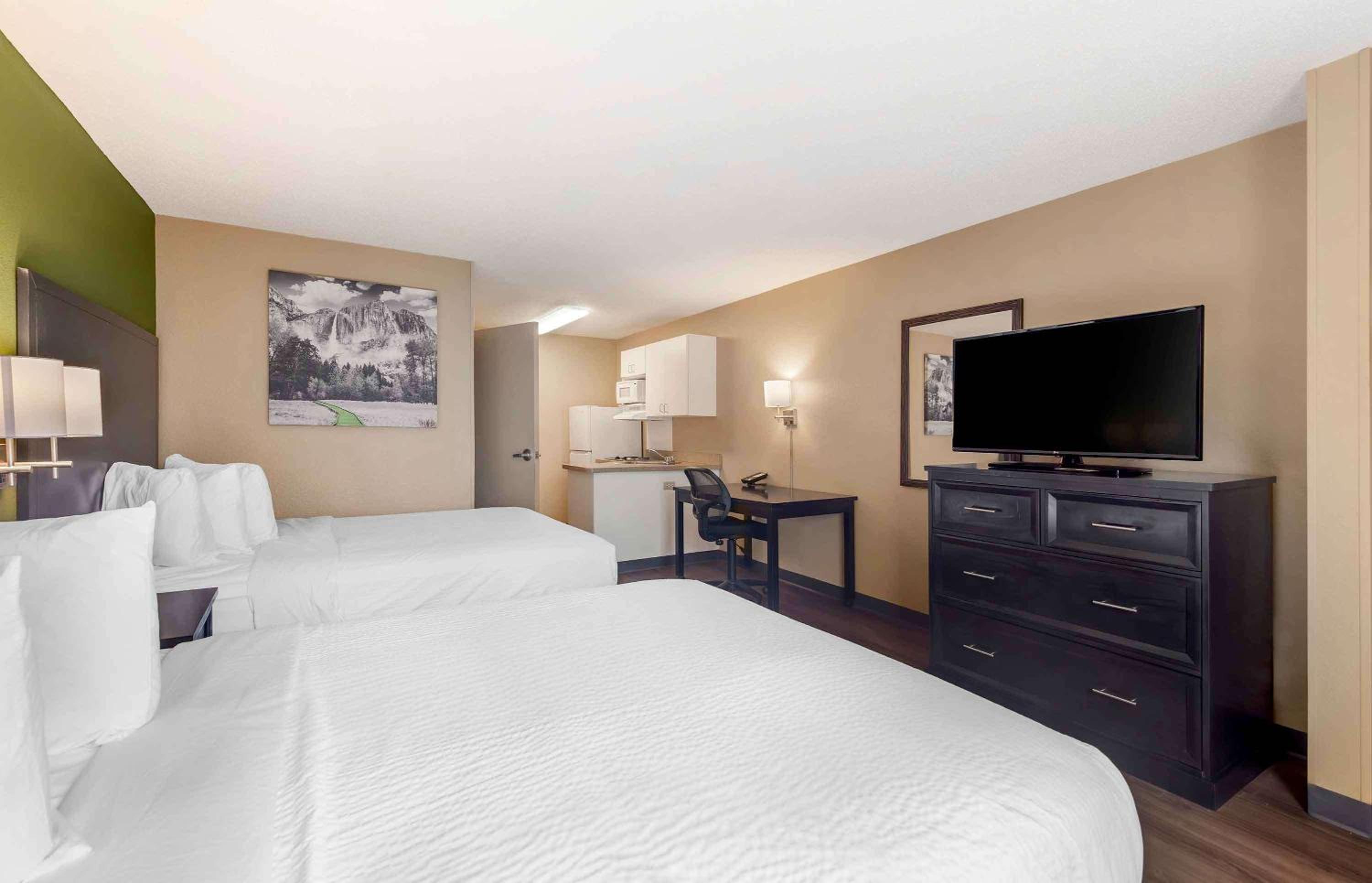 Studio with 2 Double Beds - Non-Smoking - Photo 9