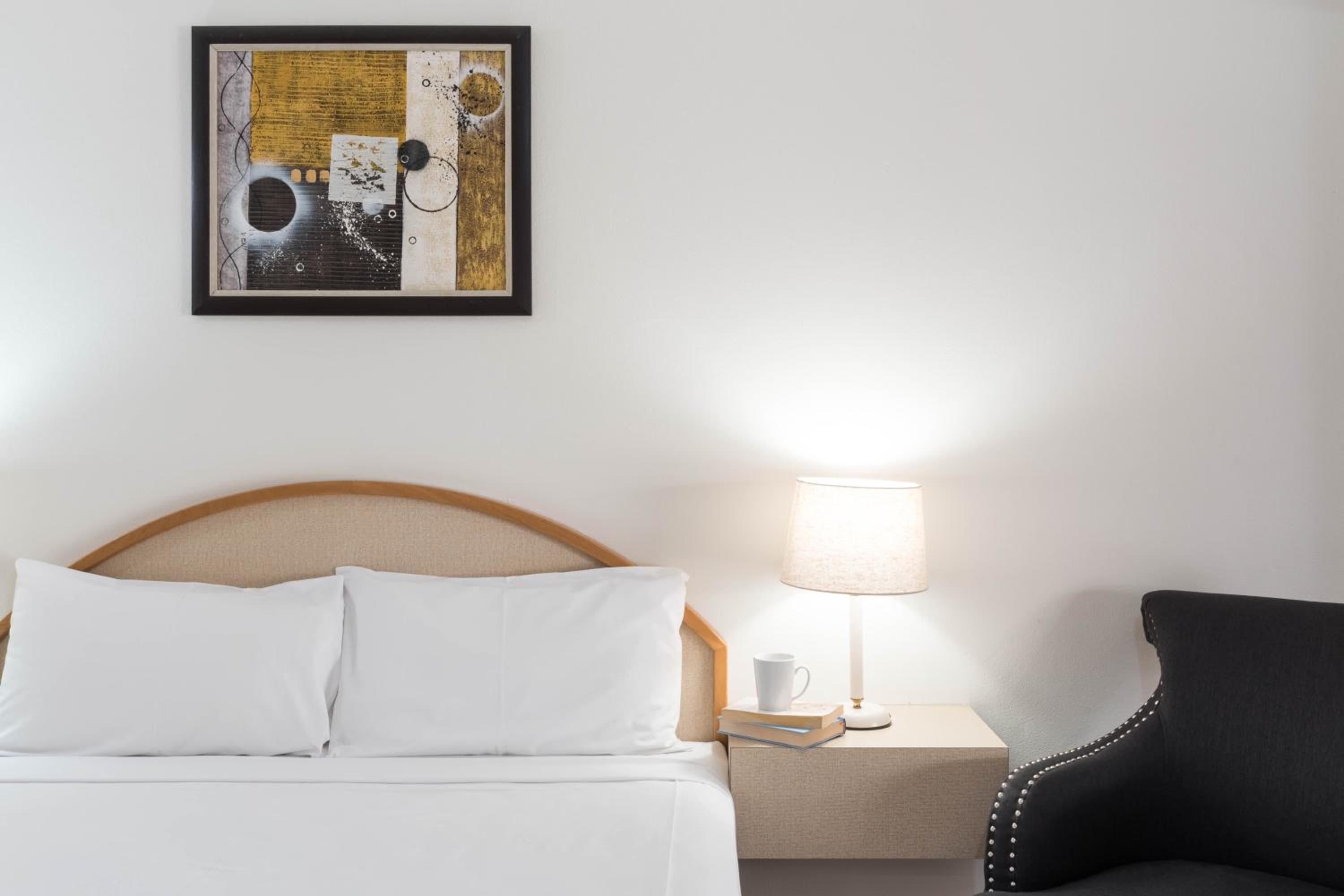 Double or Twin Room - Photo 5