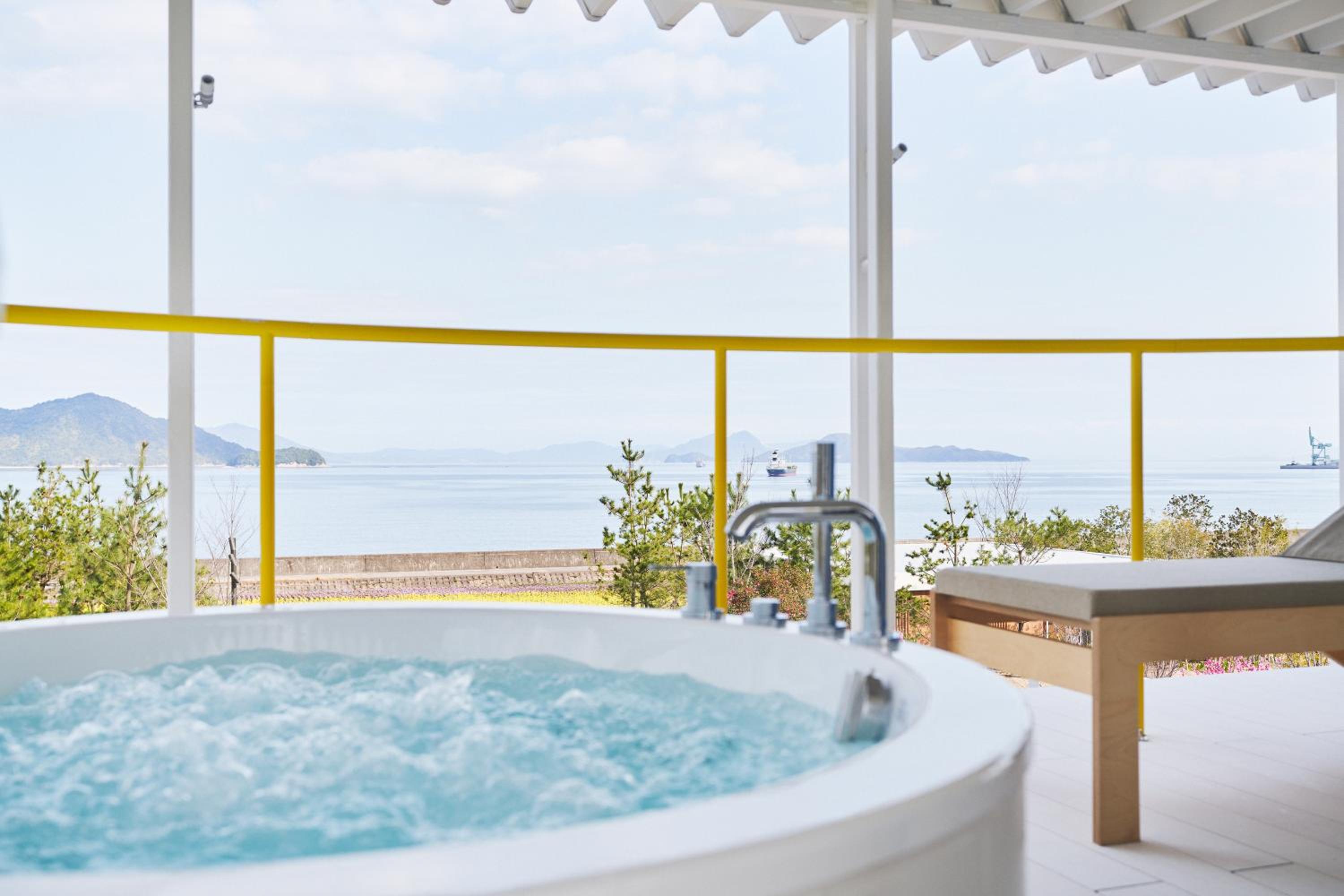Villa with Sea View photo 3