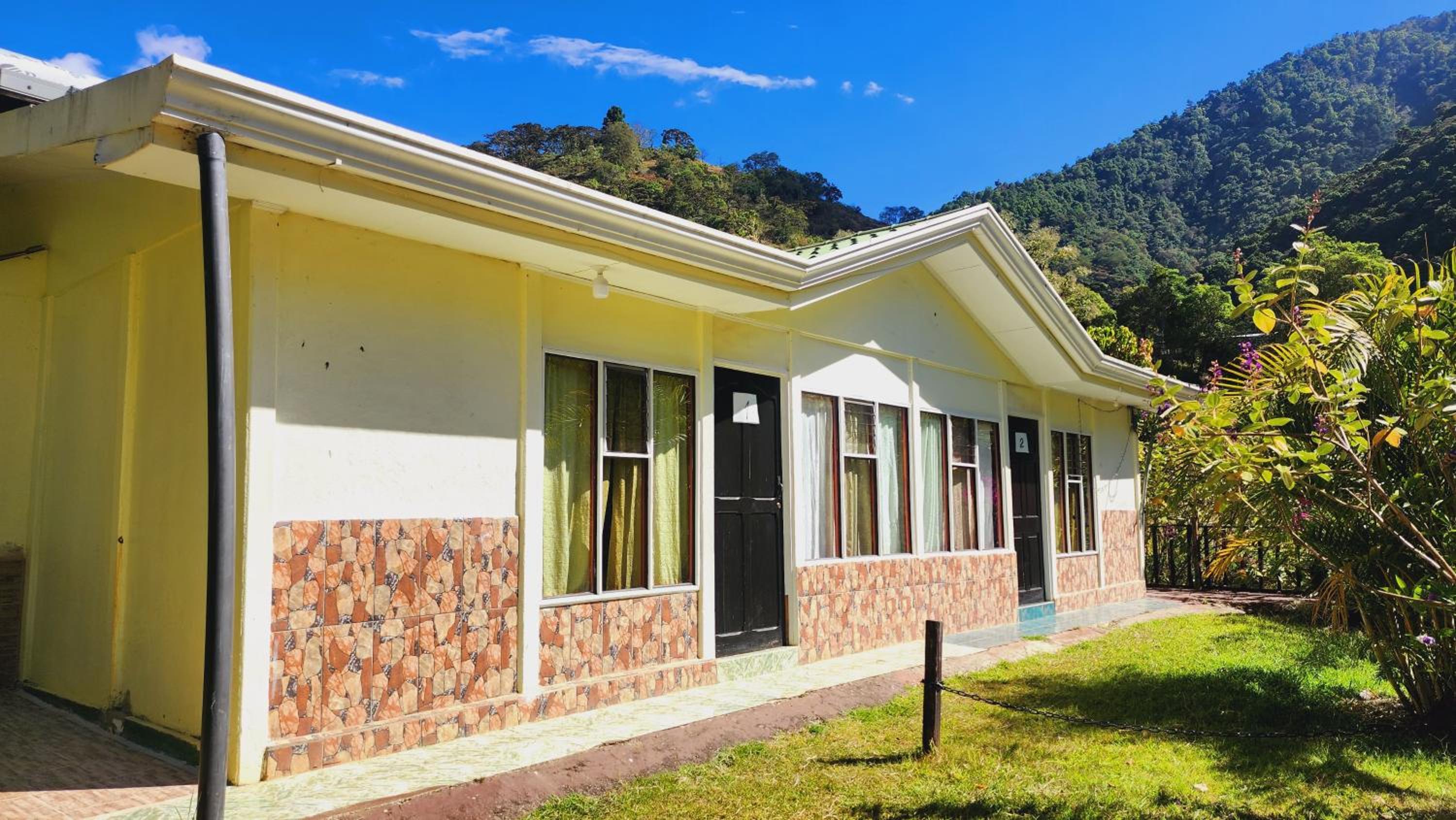Family Bungalow photo 2