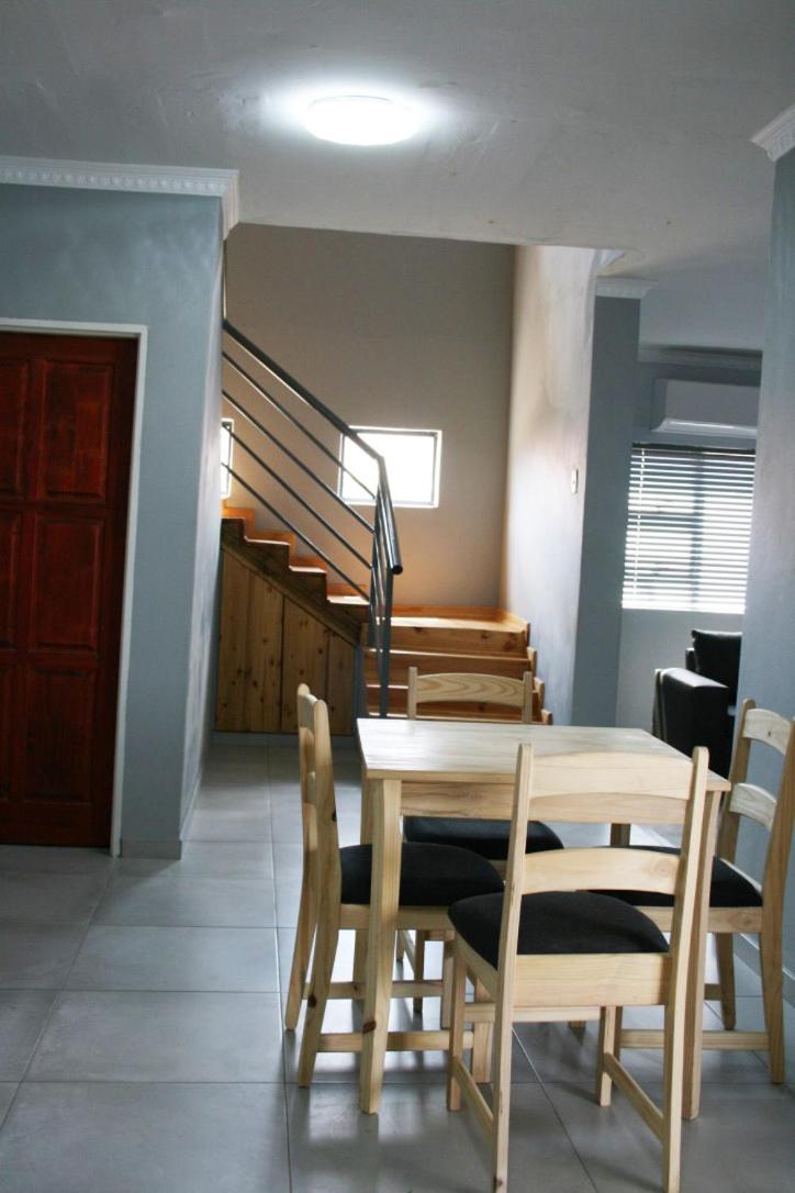 Double Room With Private Bathroom photo 3