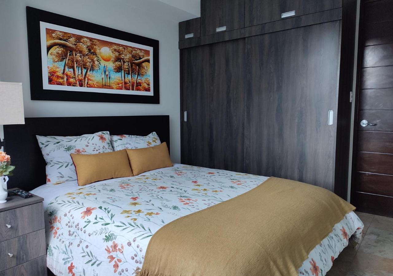 Two-Bedroom Suite photo 2