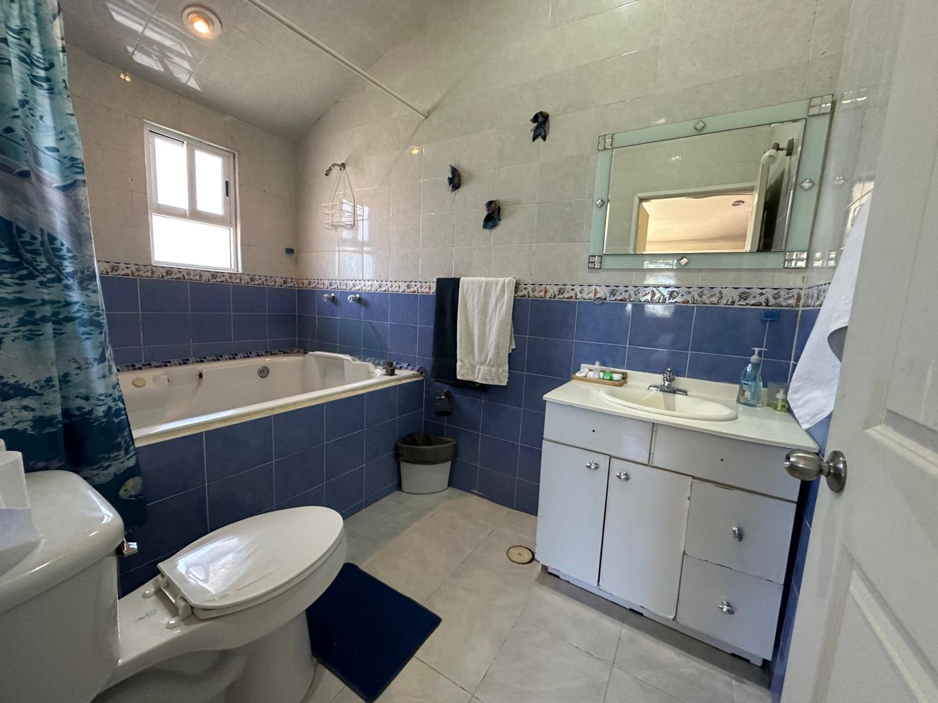 Double Room With Private Bathroom photo 2